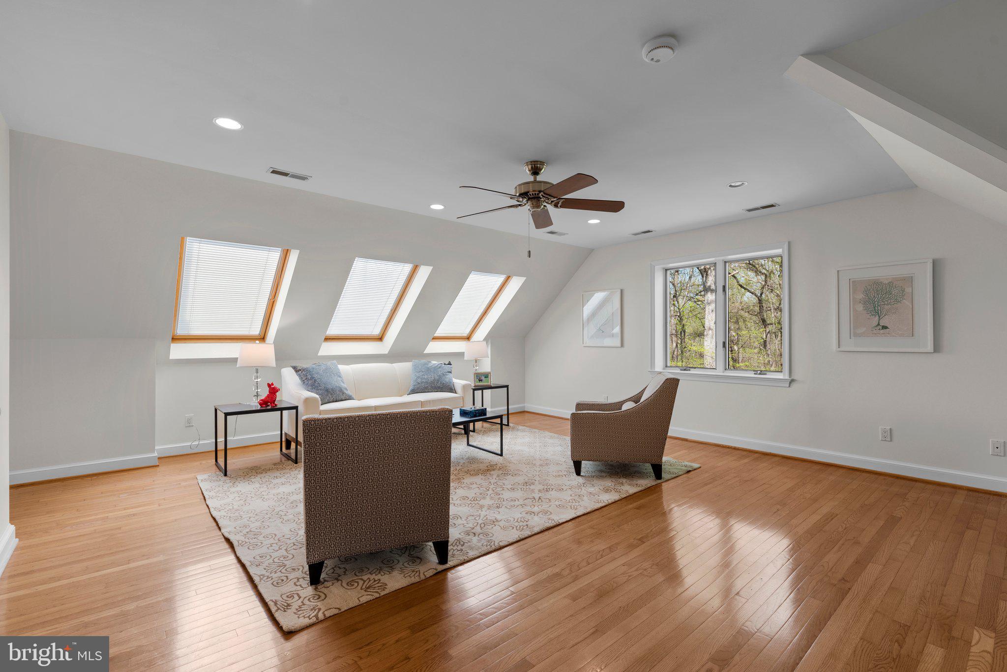 DEERFIELD - Residential