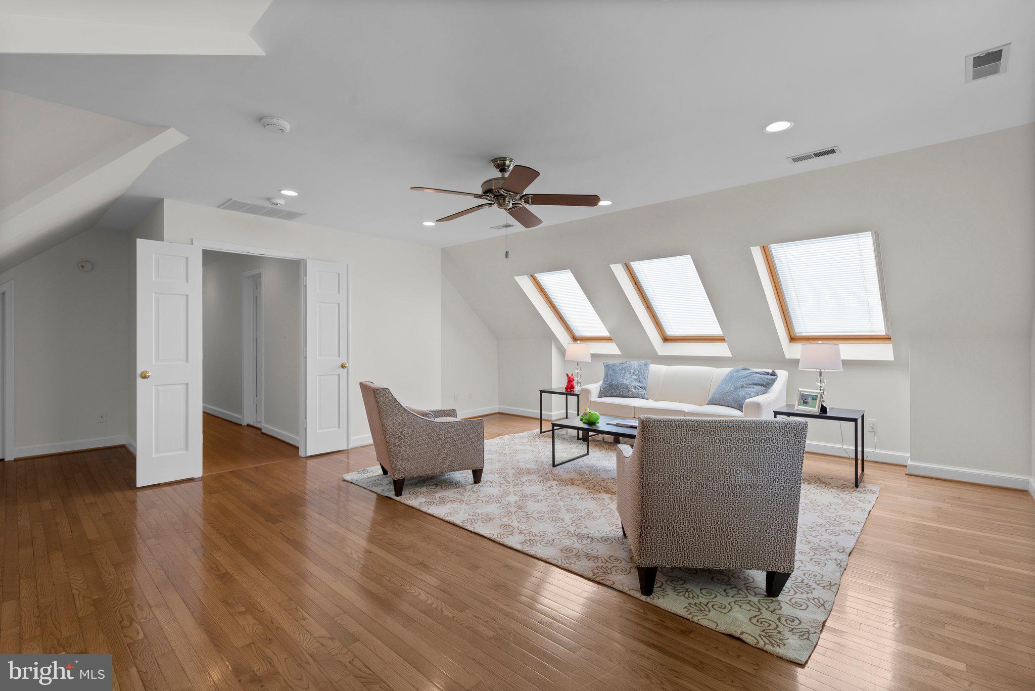 DEERFIELD - Residential