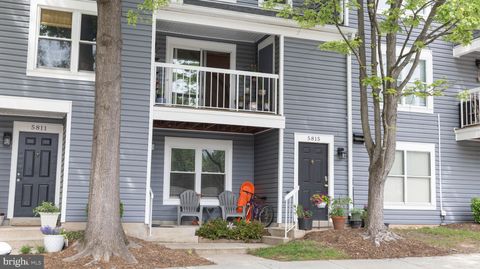 5815 ORCHARD HILL LANE 5815 CLIFTON VA 20124