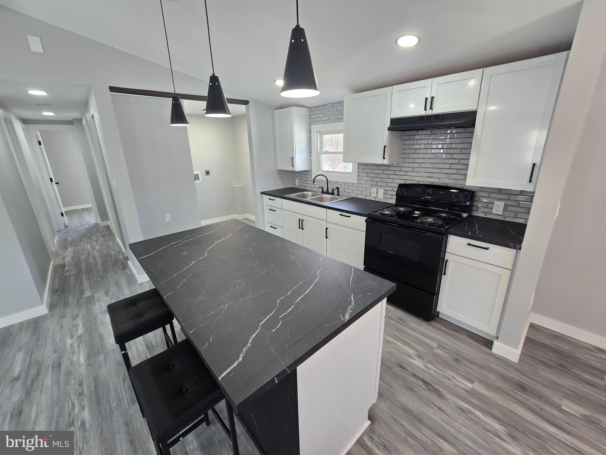 WOODCREST MHP - Residential