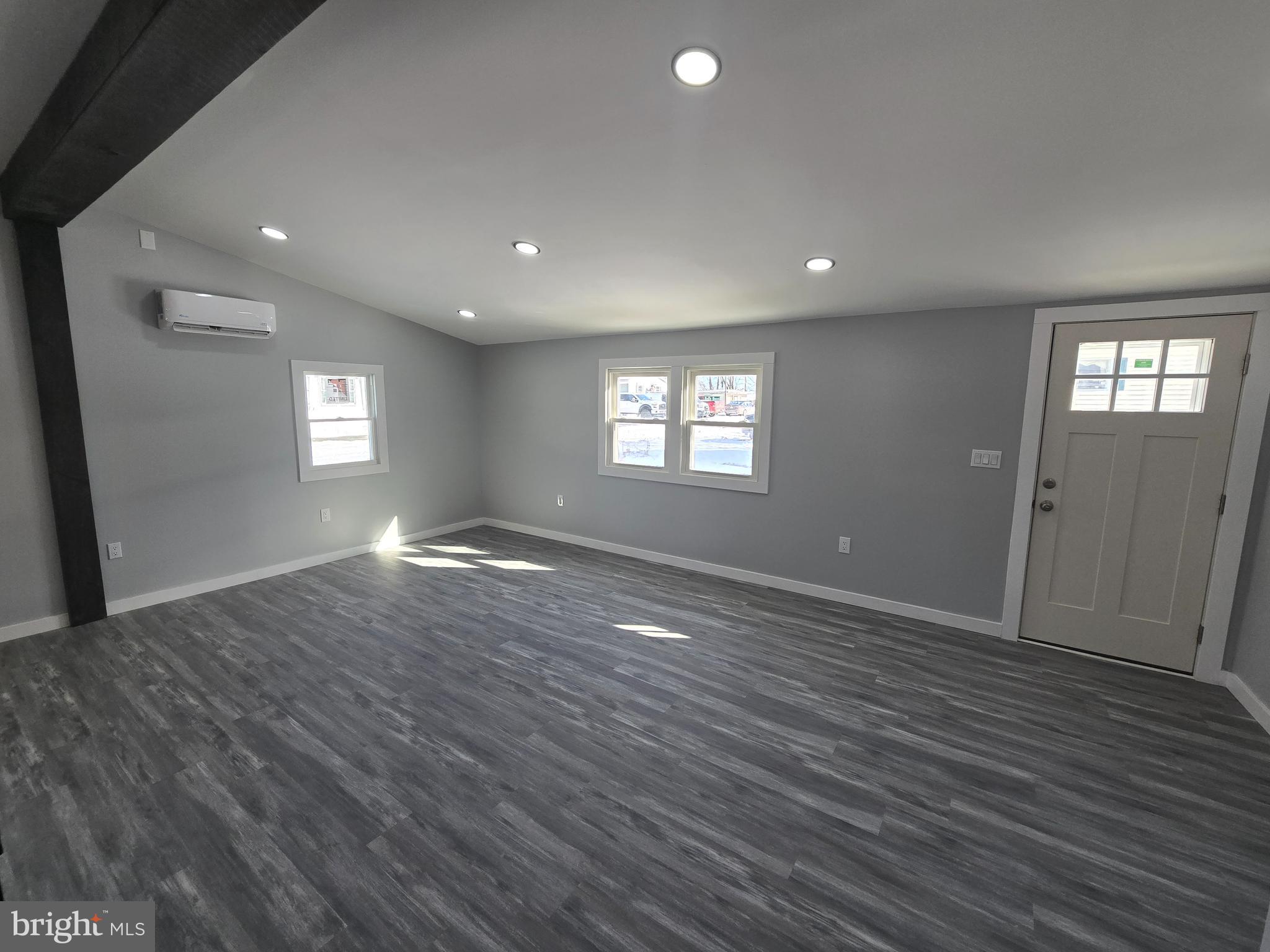 WOODCREST MHP - Residential