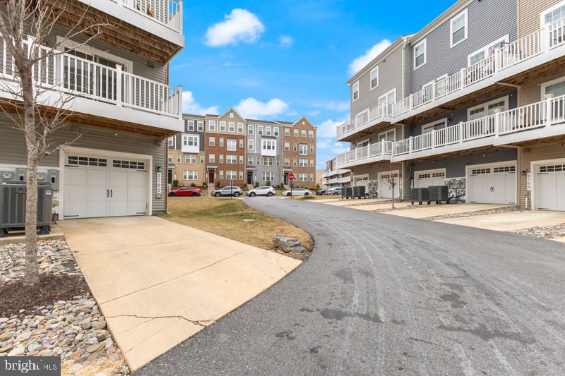 PARKSIDE AT WESTPHALIA - Residential