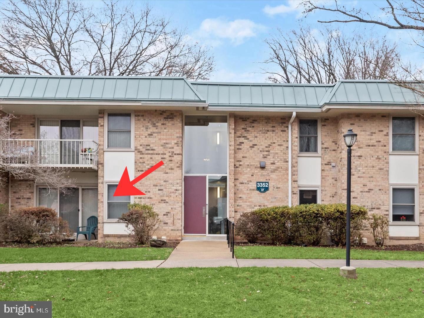 3352 CHISWICK COURT 57-2E