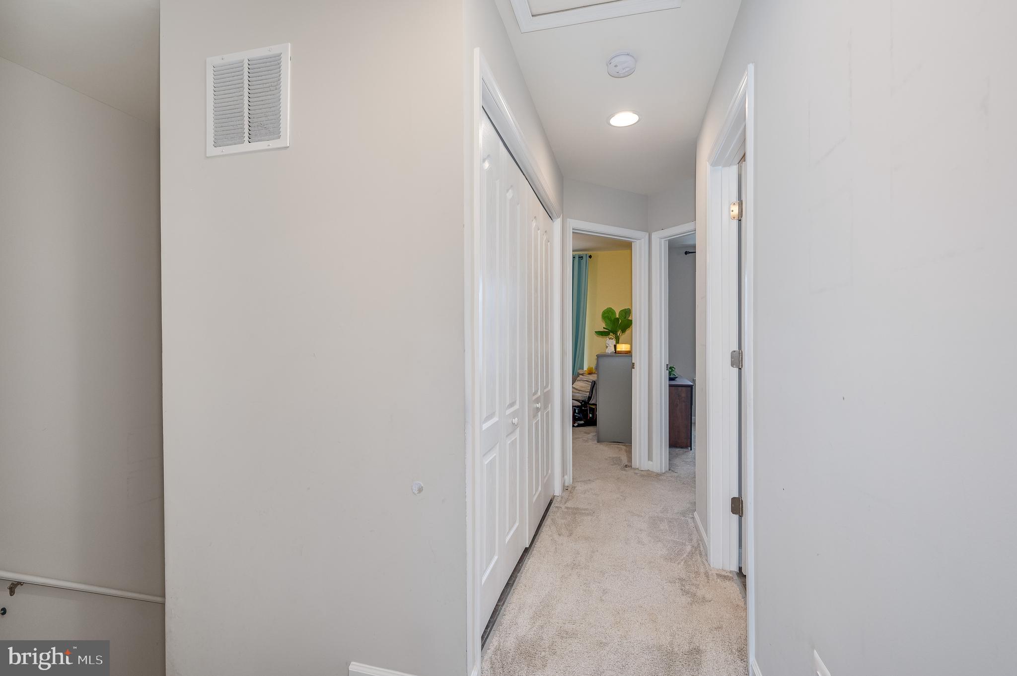 WHISPERING PINES - Residential