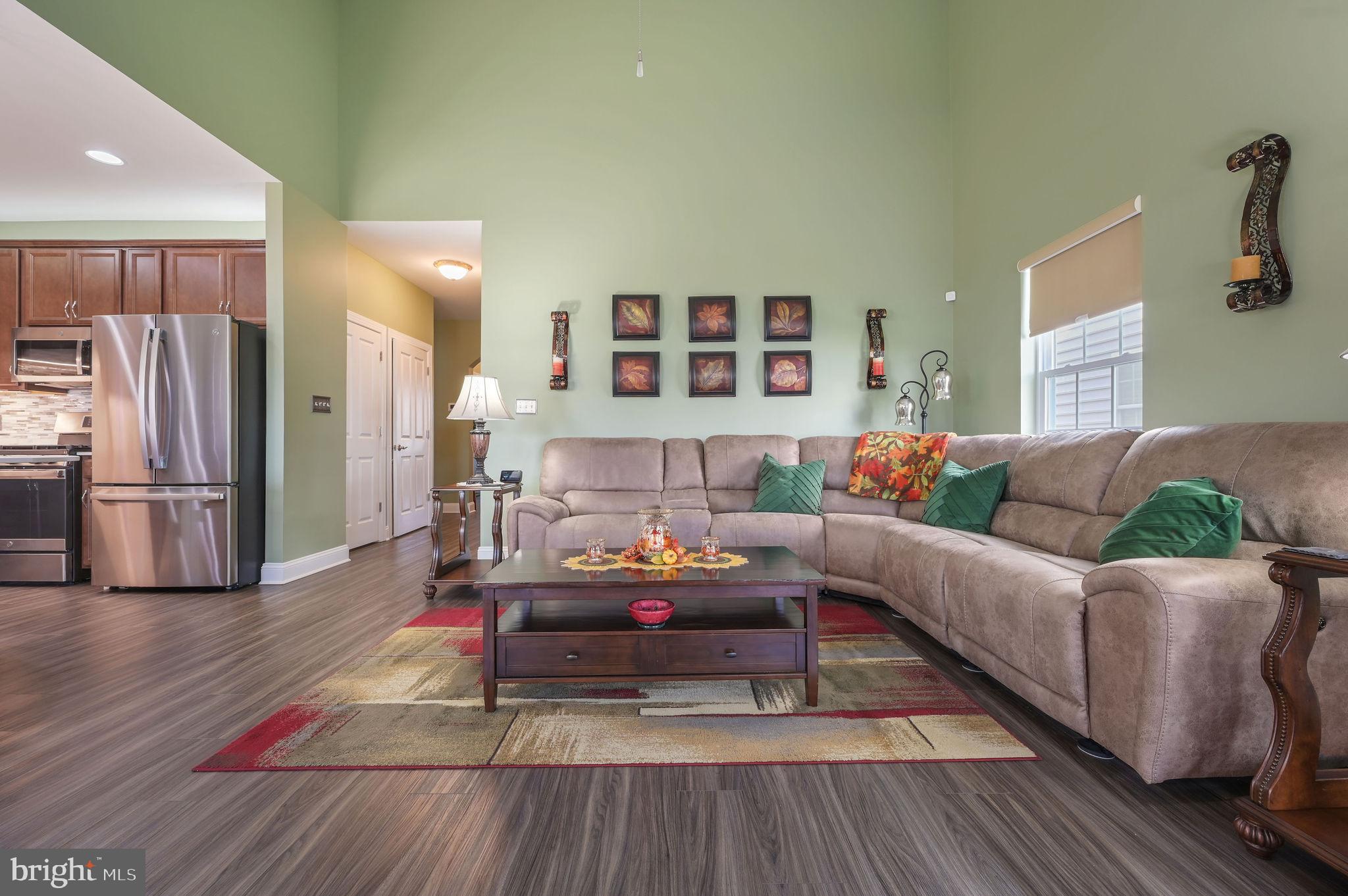 VILLAGE OF EASTRIDGE - Residential