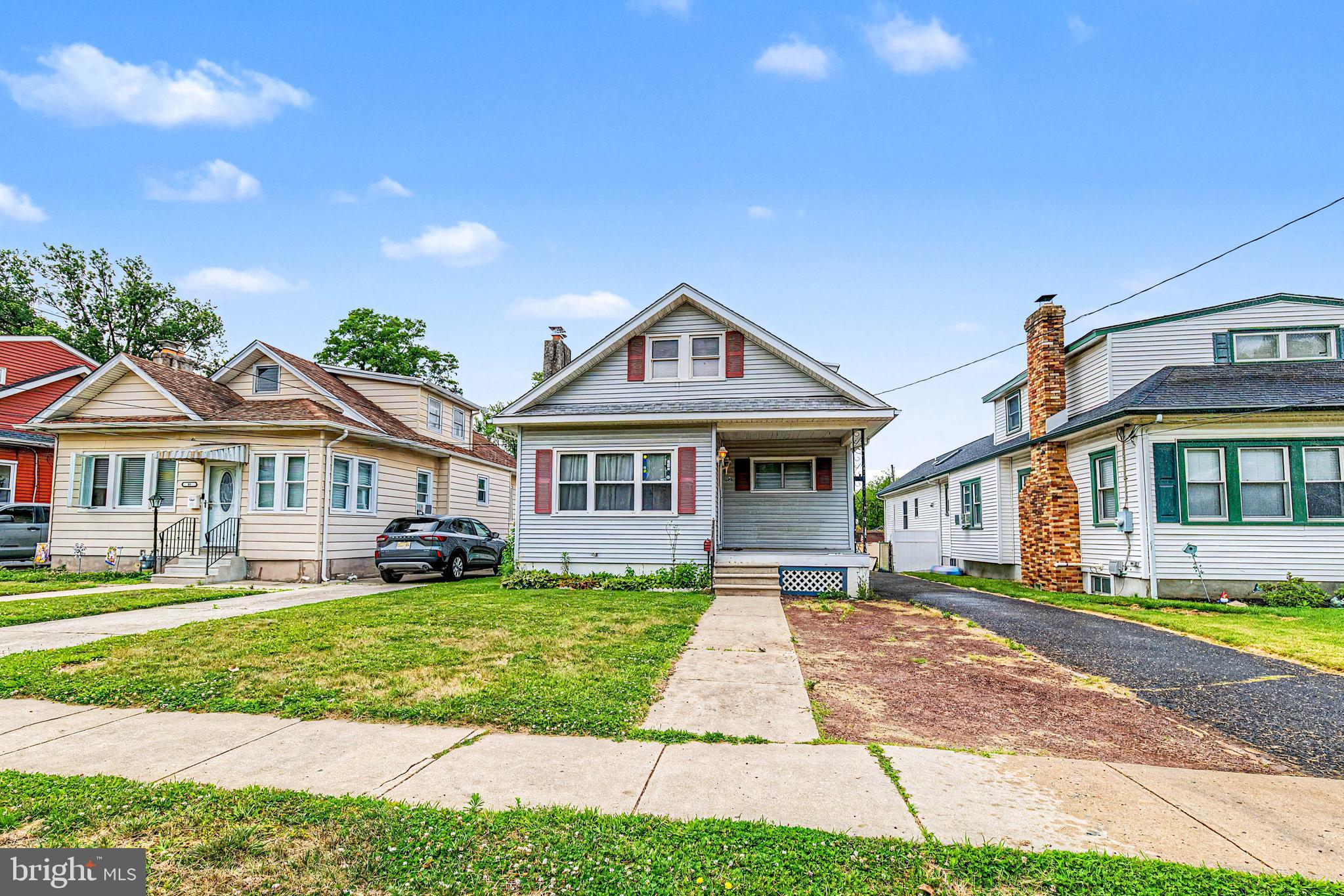 34 RIDGEWAY AVENUE