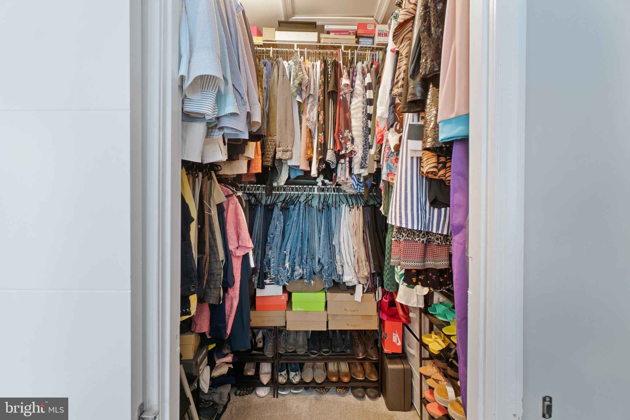 WILLOW HILL - Residential