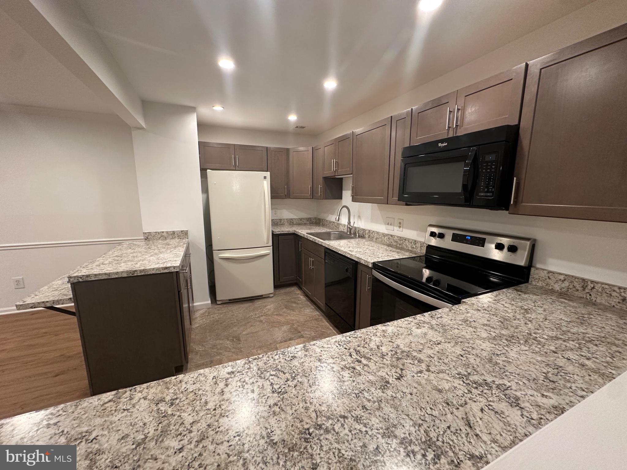 10702 KINGS RIDING WAY 102-16