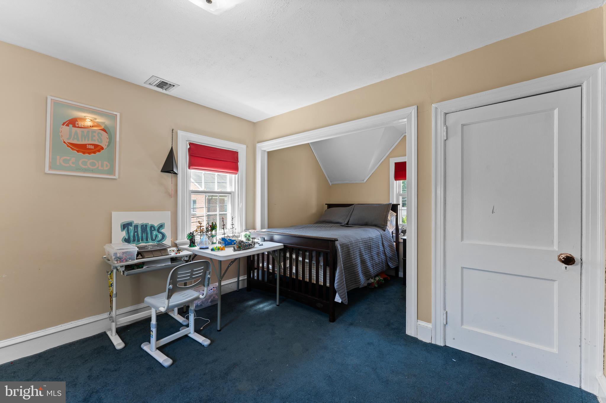 MERION GOLF MANOR - Residential