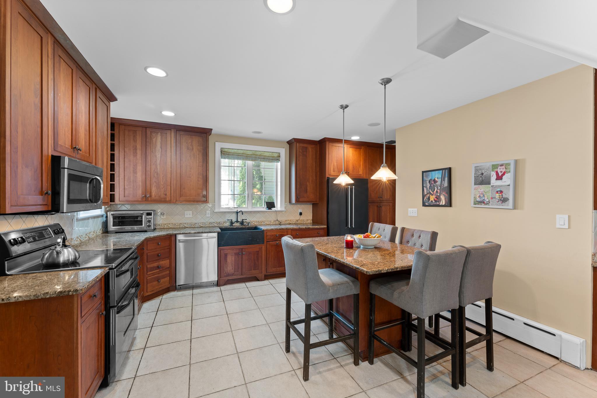 MERION GOLF MANOR - Residential