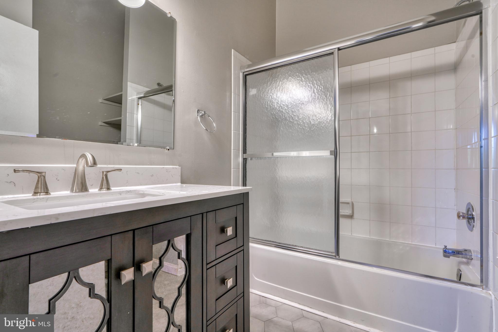 BROOKFALLS - Residential Lease