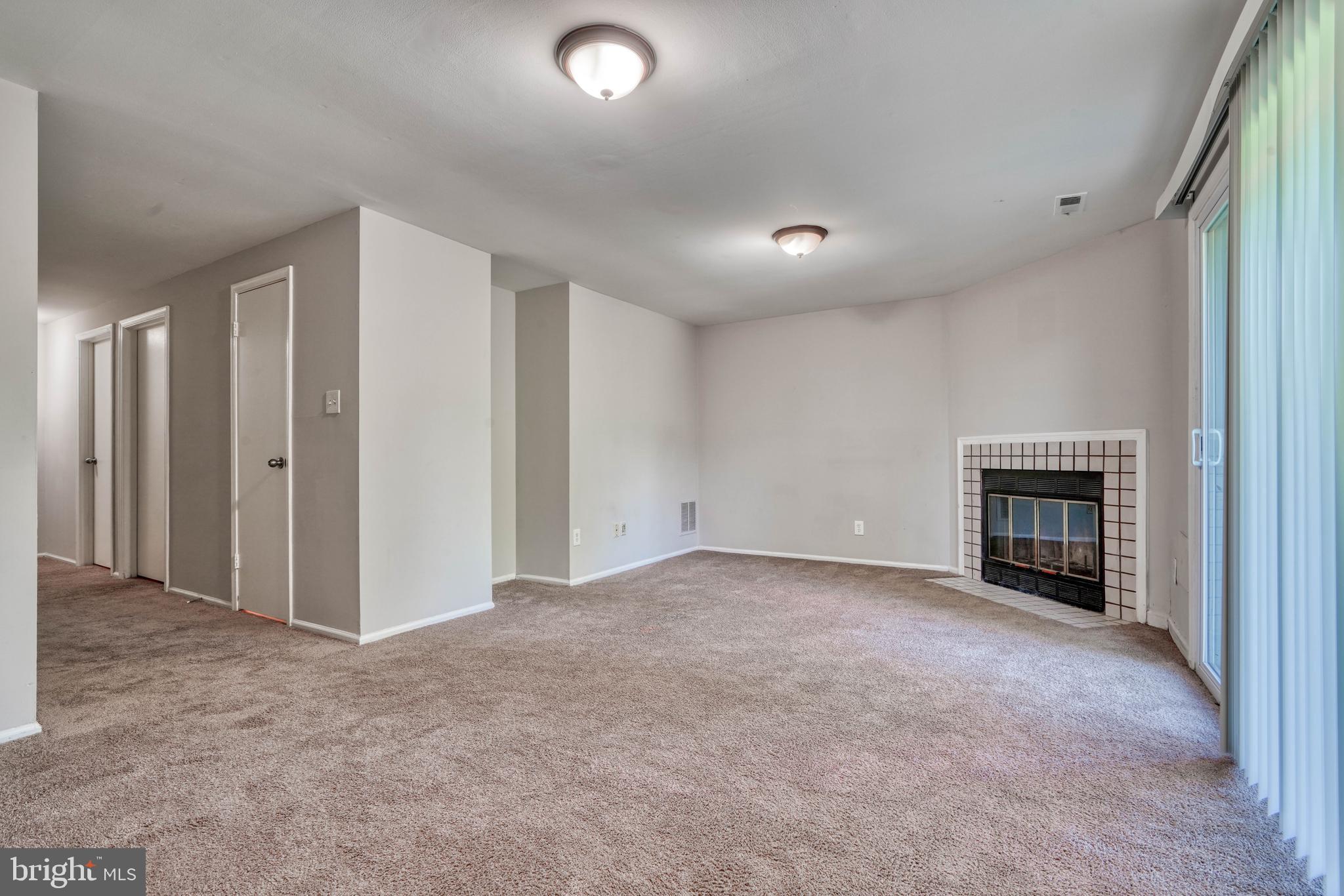 BROOKFALLS - Residential Lease