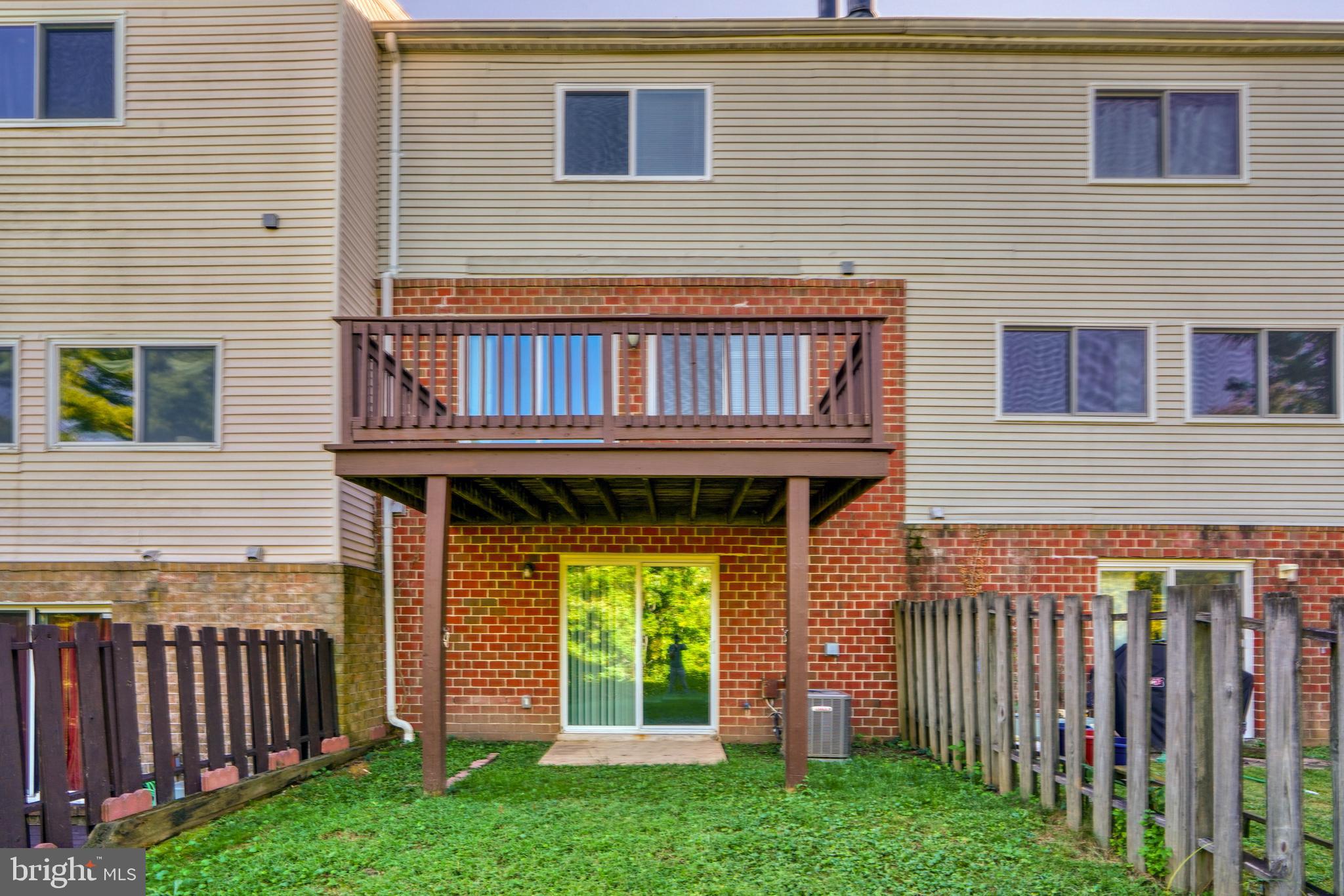 BROOKFALLS - Residential Lease