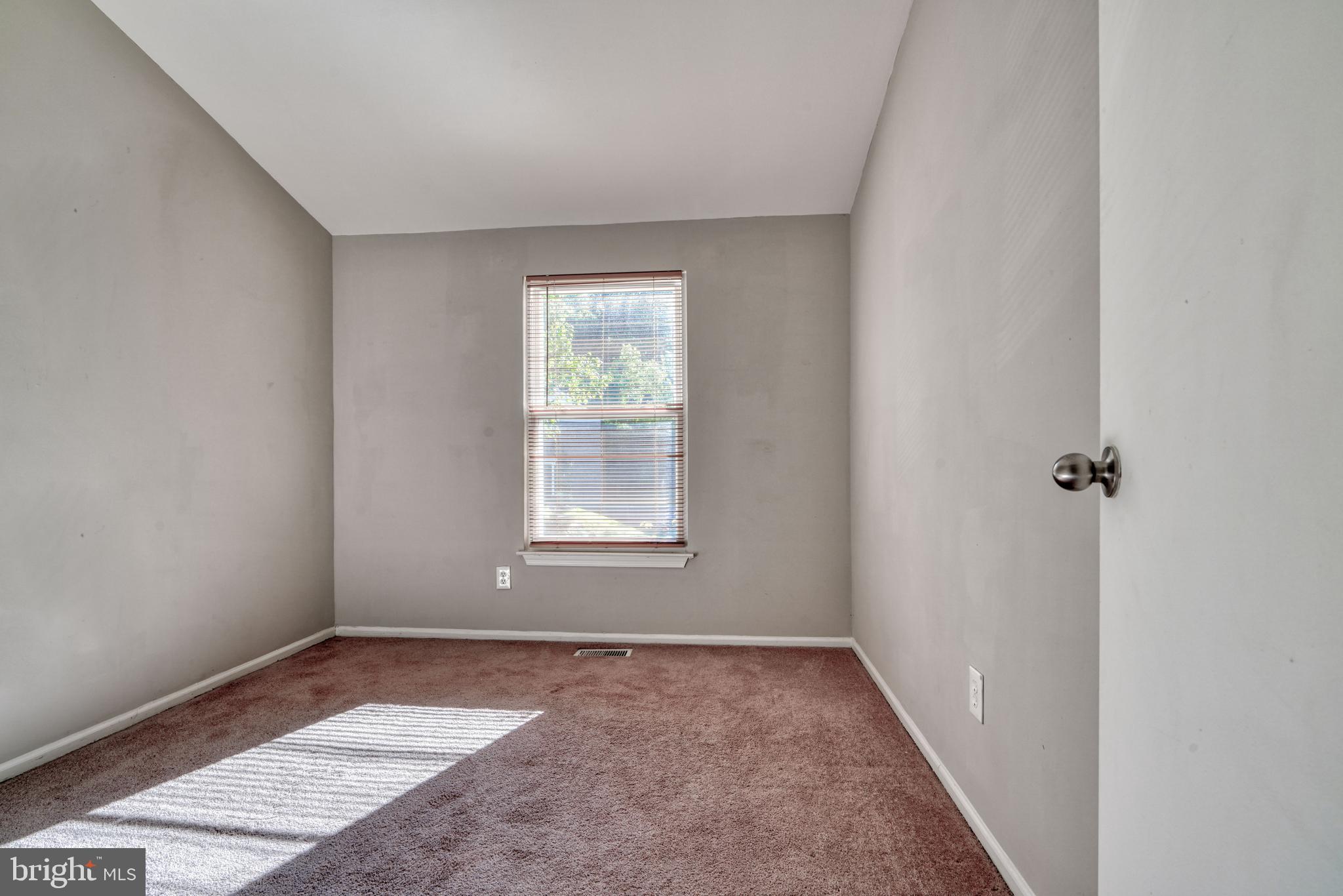 BROOKFALLS - Residential Lease