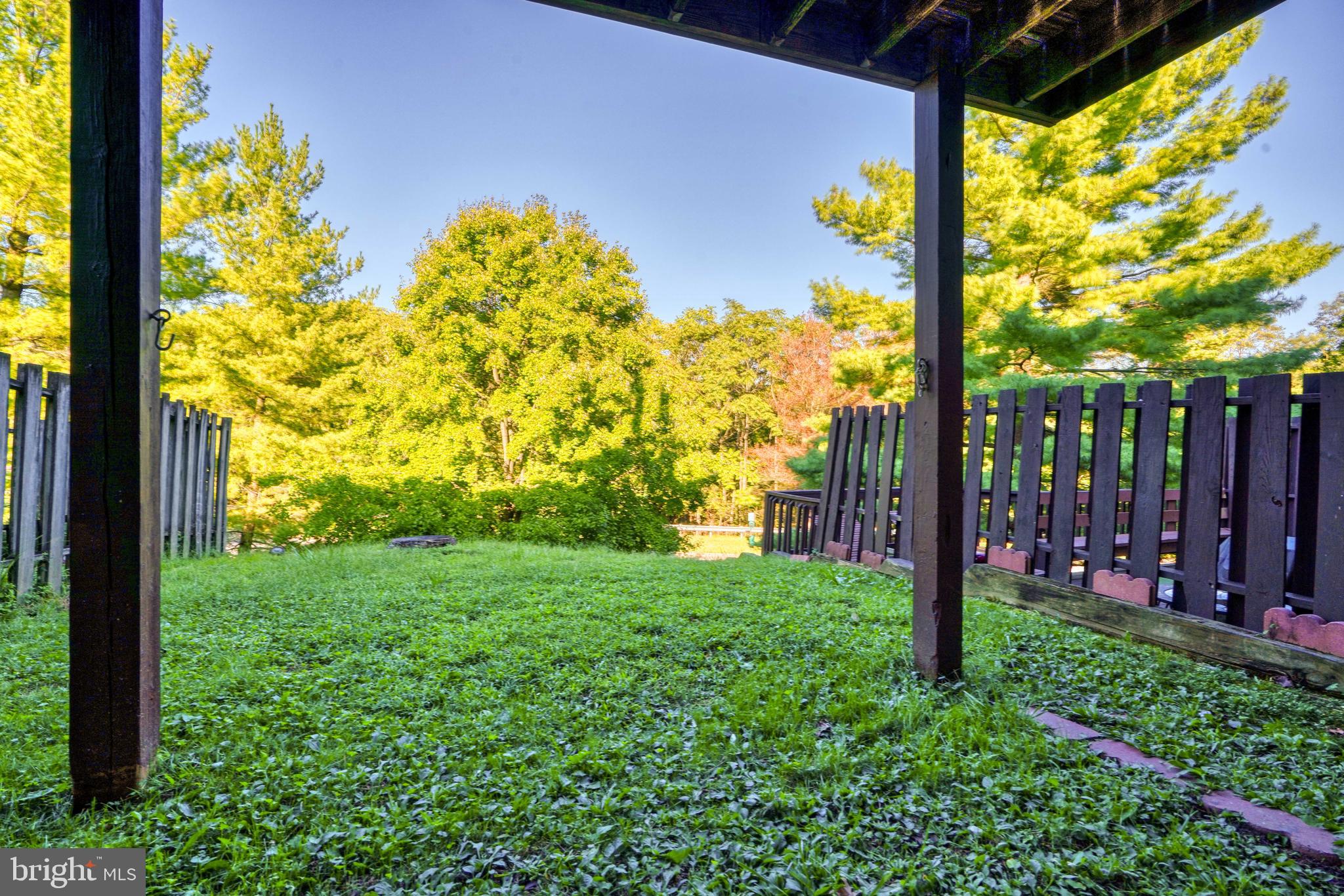 BROOKFALLS - Residential Lease