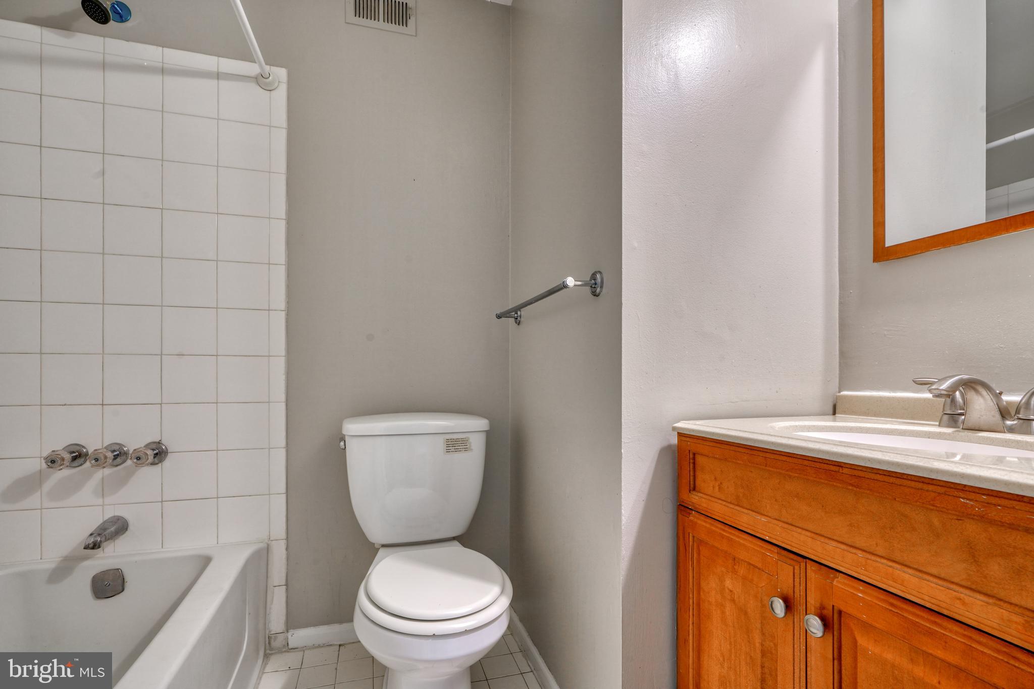 BROOKFALLS - Residential Lease