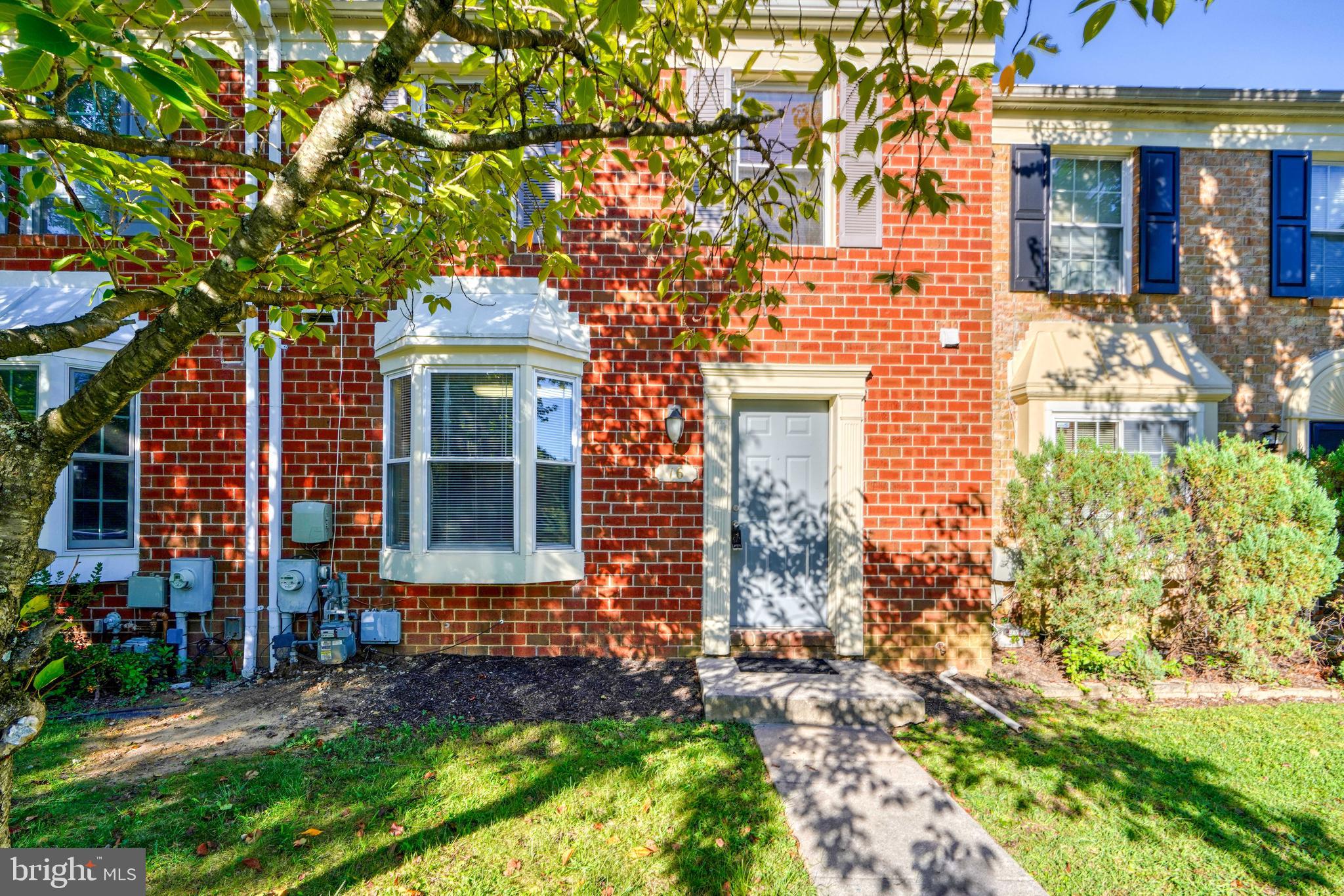 BROOKFALLS - Residential Lease