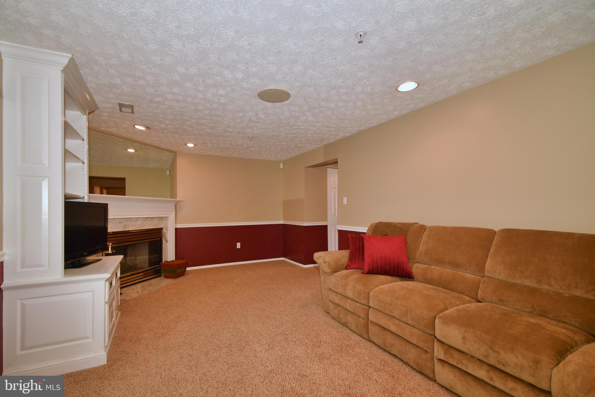 HARFORD TOWN - Residential