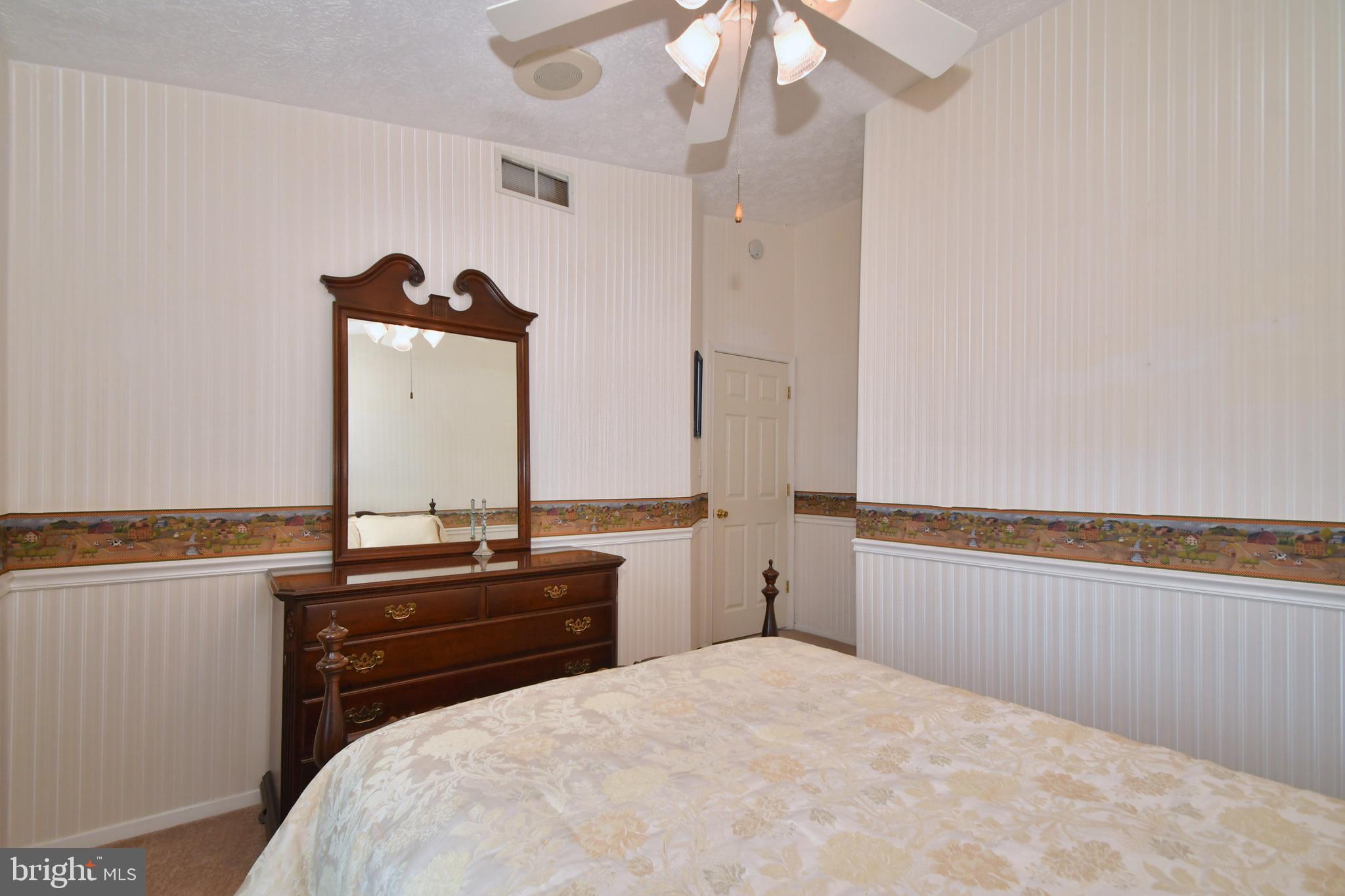 HARFORD TOWN - Residential