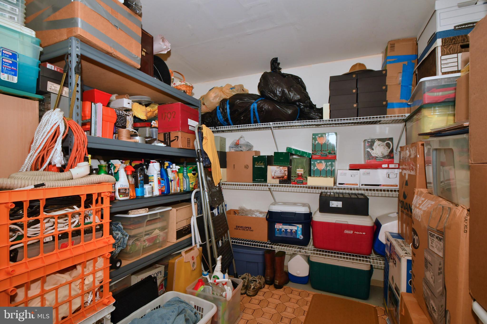 HARFORD TOWN - Residential