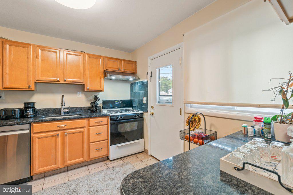 GLEN BURNIE PARK - Residential