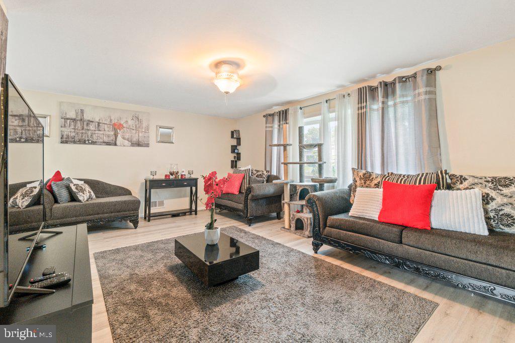 GLEN BURNIE PARK - Residential