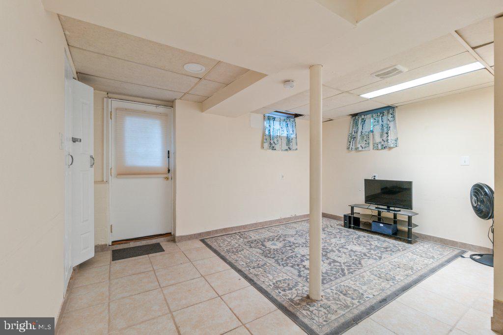 GLEN BURNIE PARK - Residential