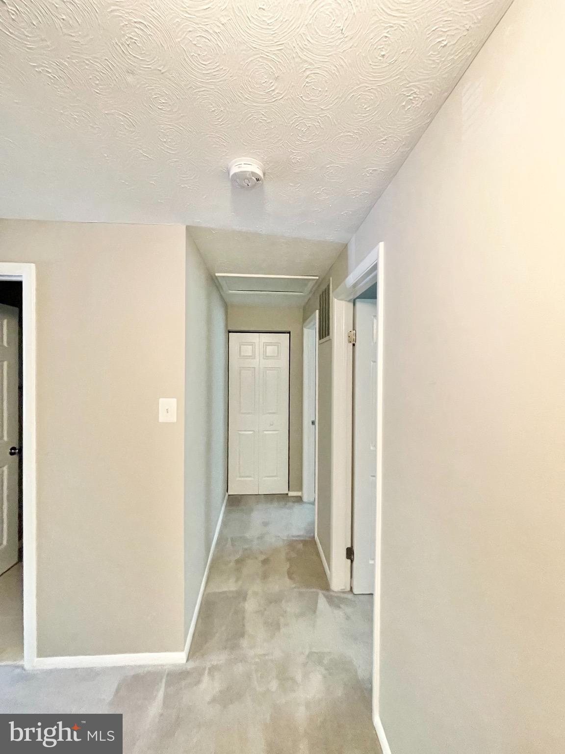 RESTON - Residential Lease