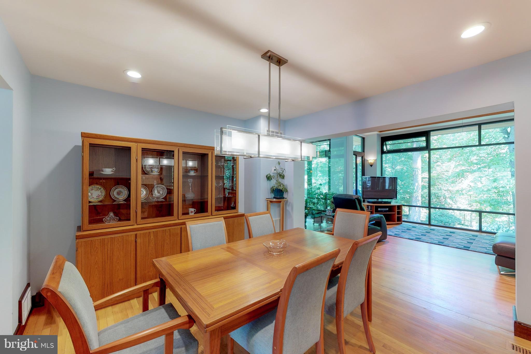 WOODLAND ACRES - Residential