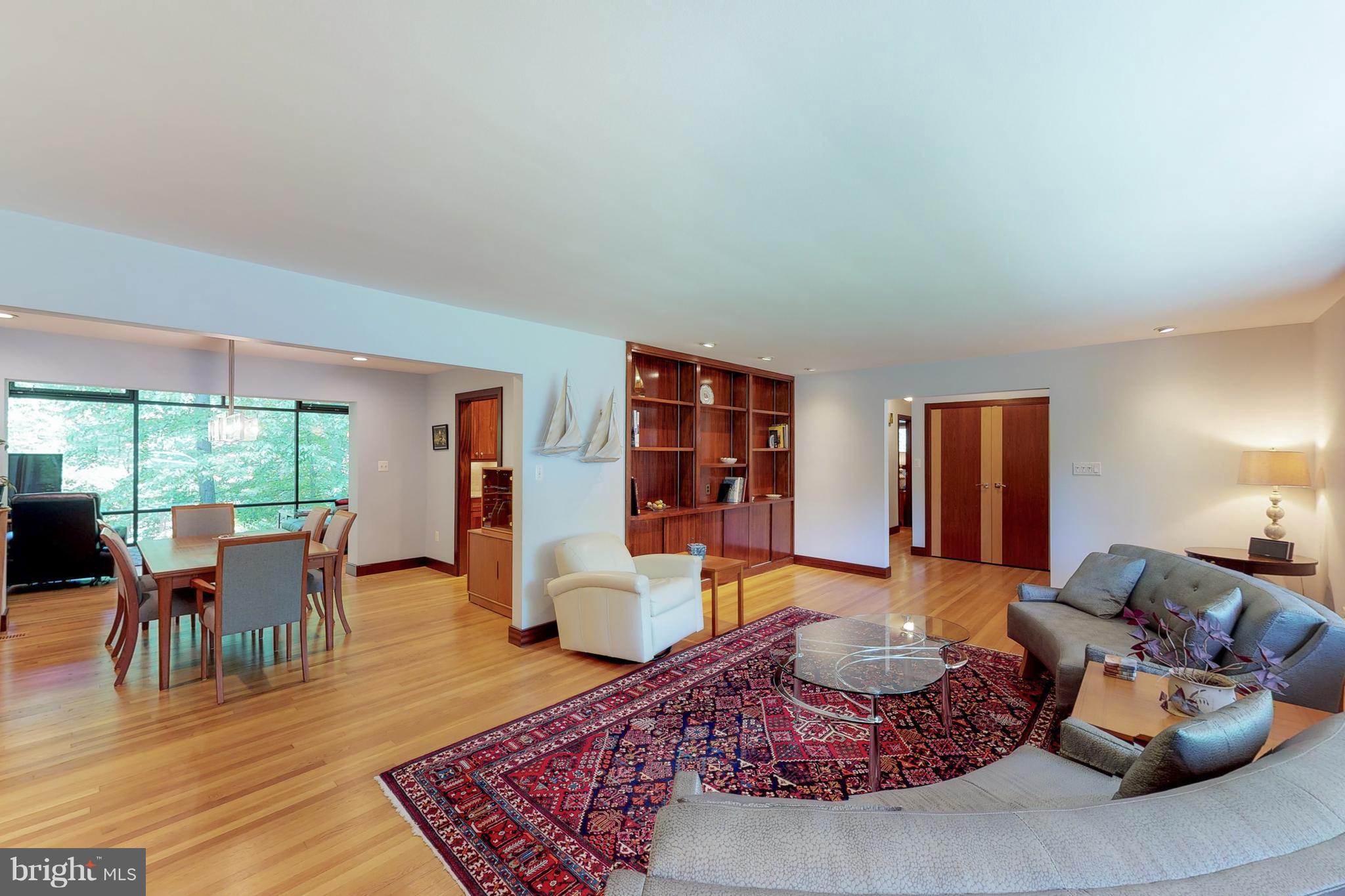 WOODLAND ACRES - Residential