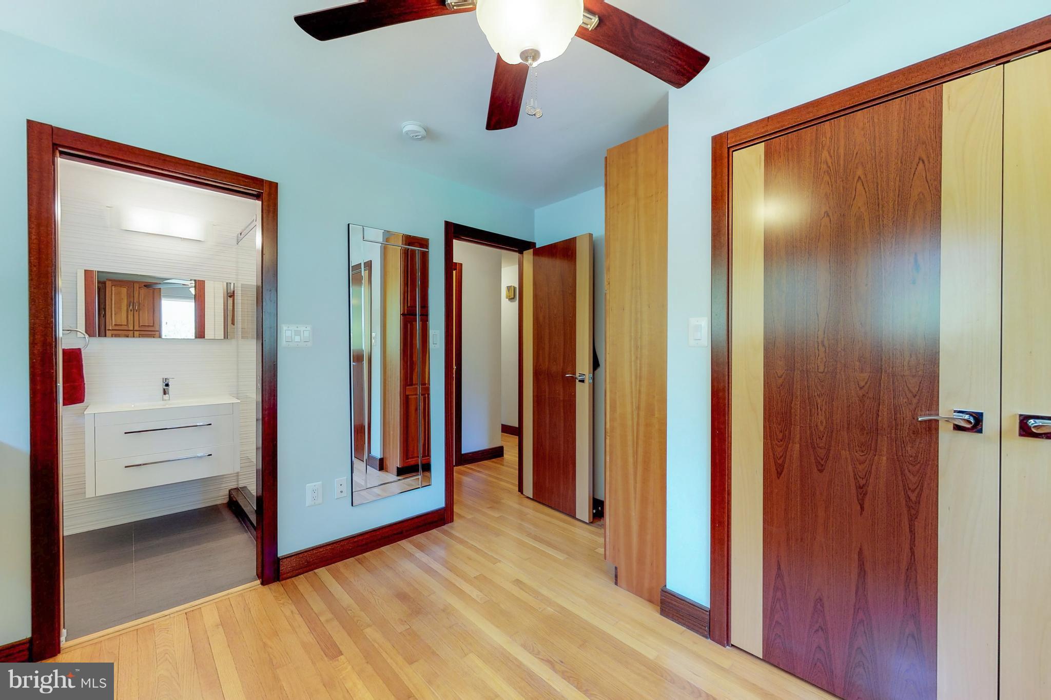 WOODLAND ACRES - Residential