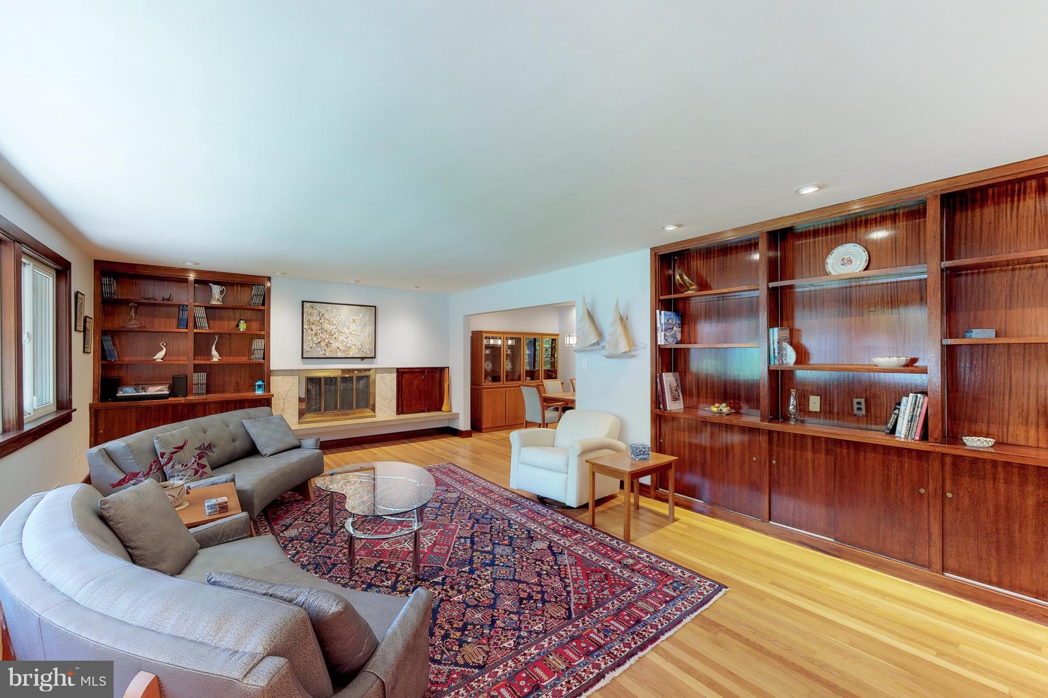 WOODLAND ACRES - Residential