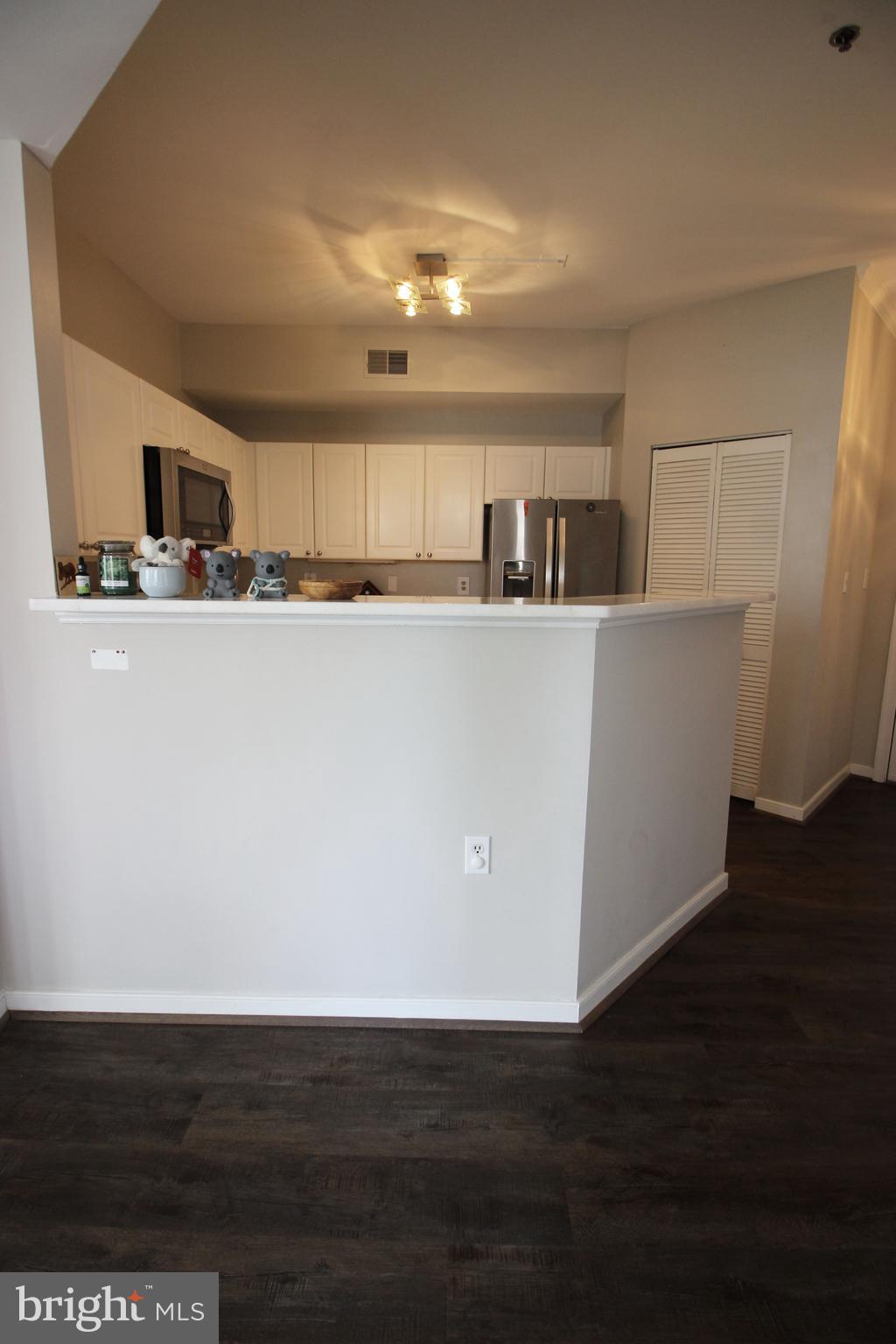 1641 INTERNATIONAL DRIVE 104