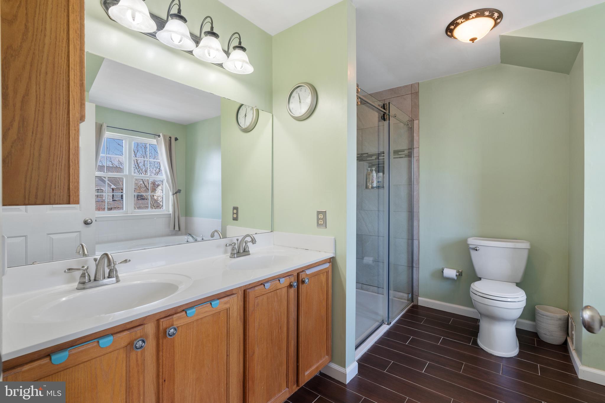 SPRING MEADOW ESTS - Residential