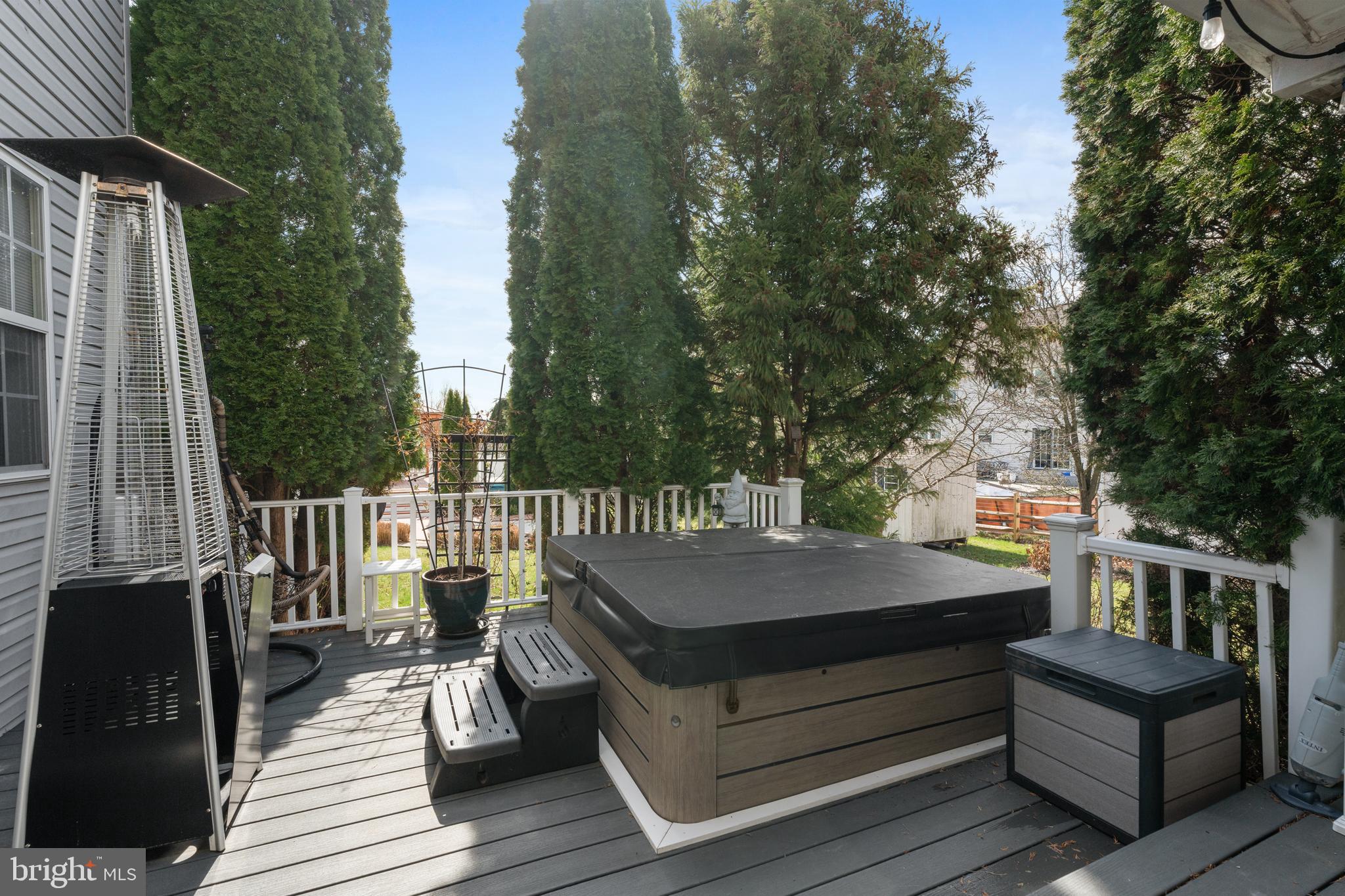 SPRING MEADOW ESTS - Residential