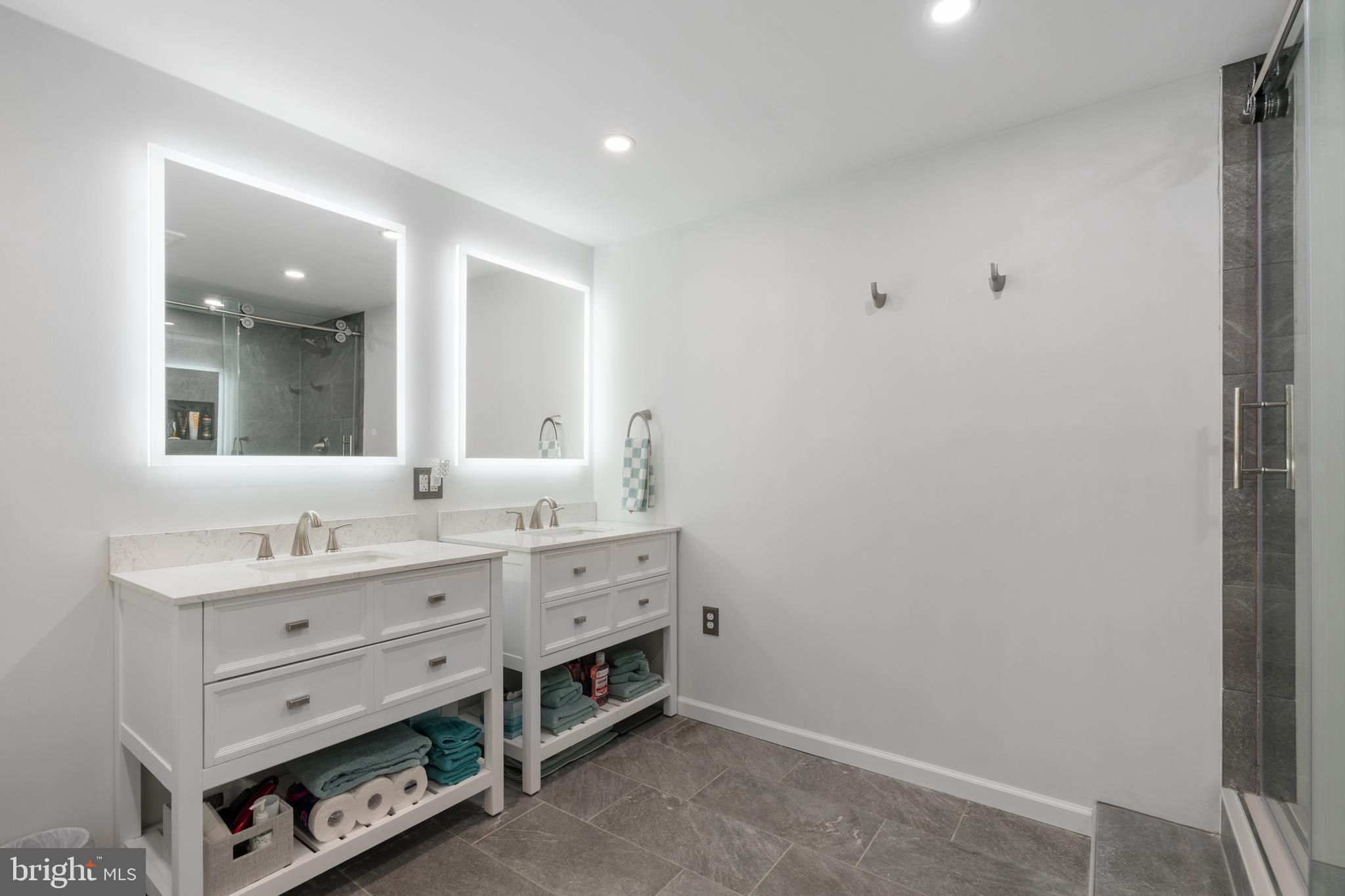 SPRING MEADOW ESTS - Residential