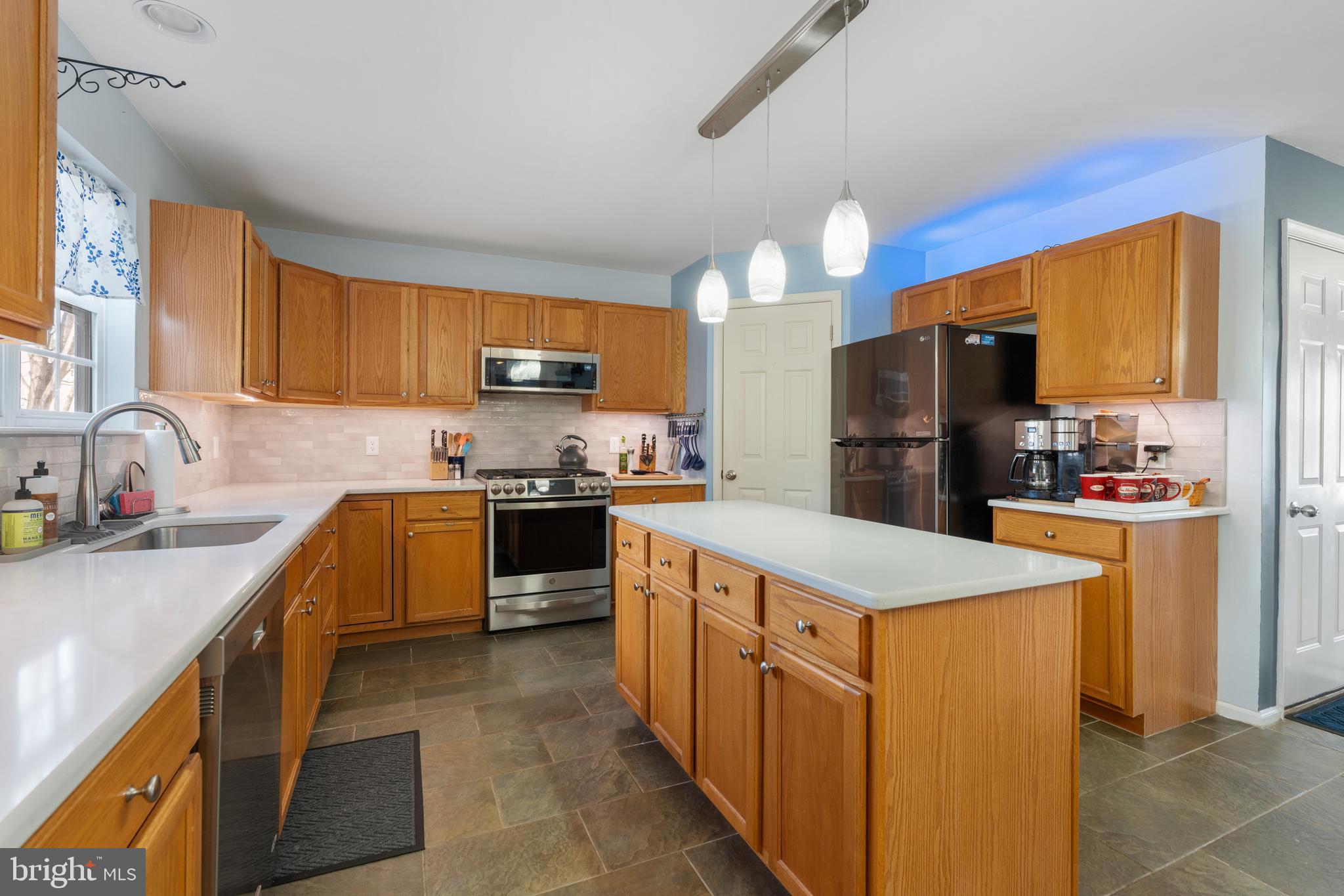 SPRING MEADOW ESTS - Residential