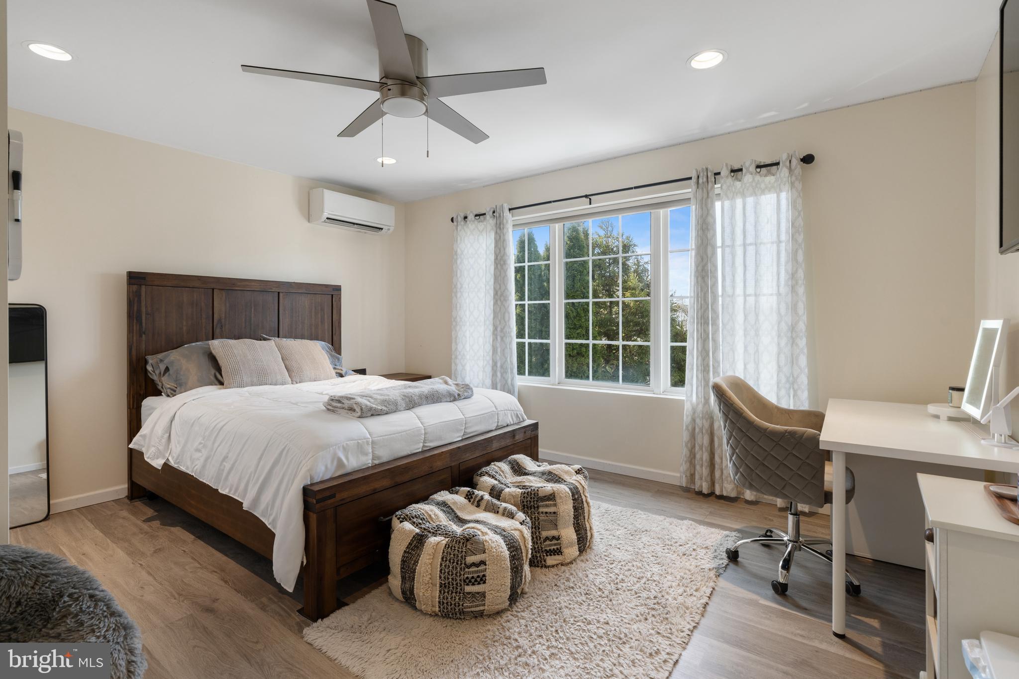 SPRING MEADOW ESTS - Residential