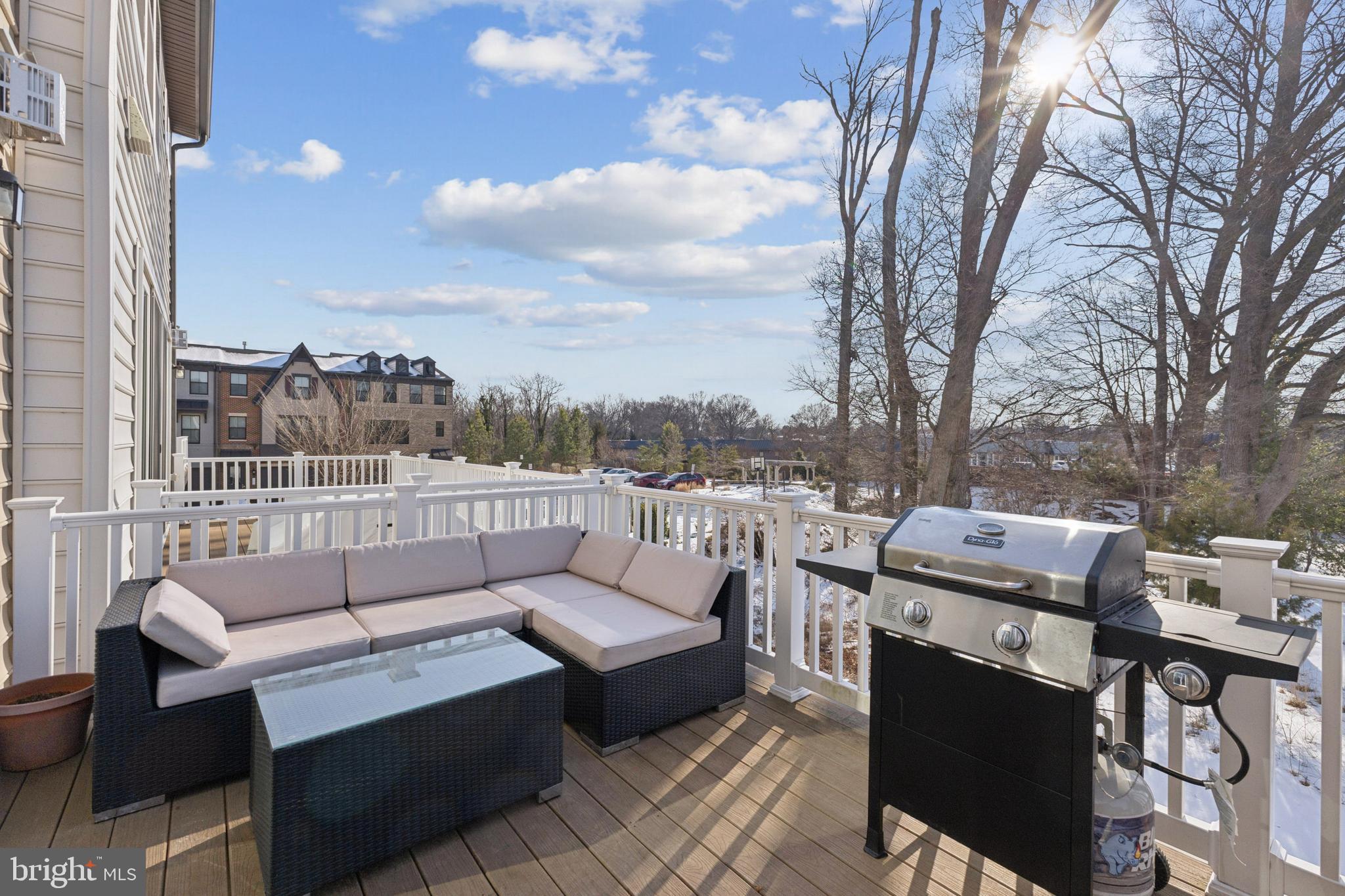 POTOMAC TERRACE - Residential