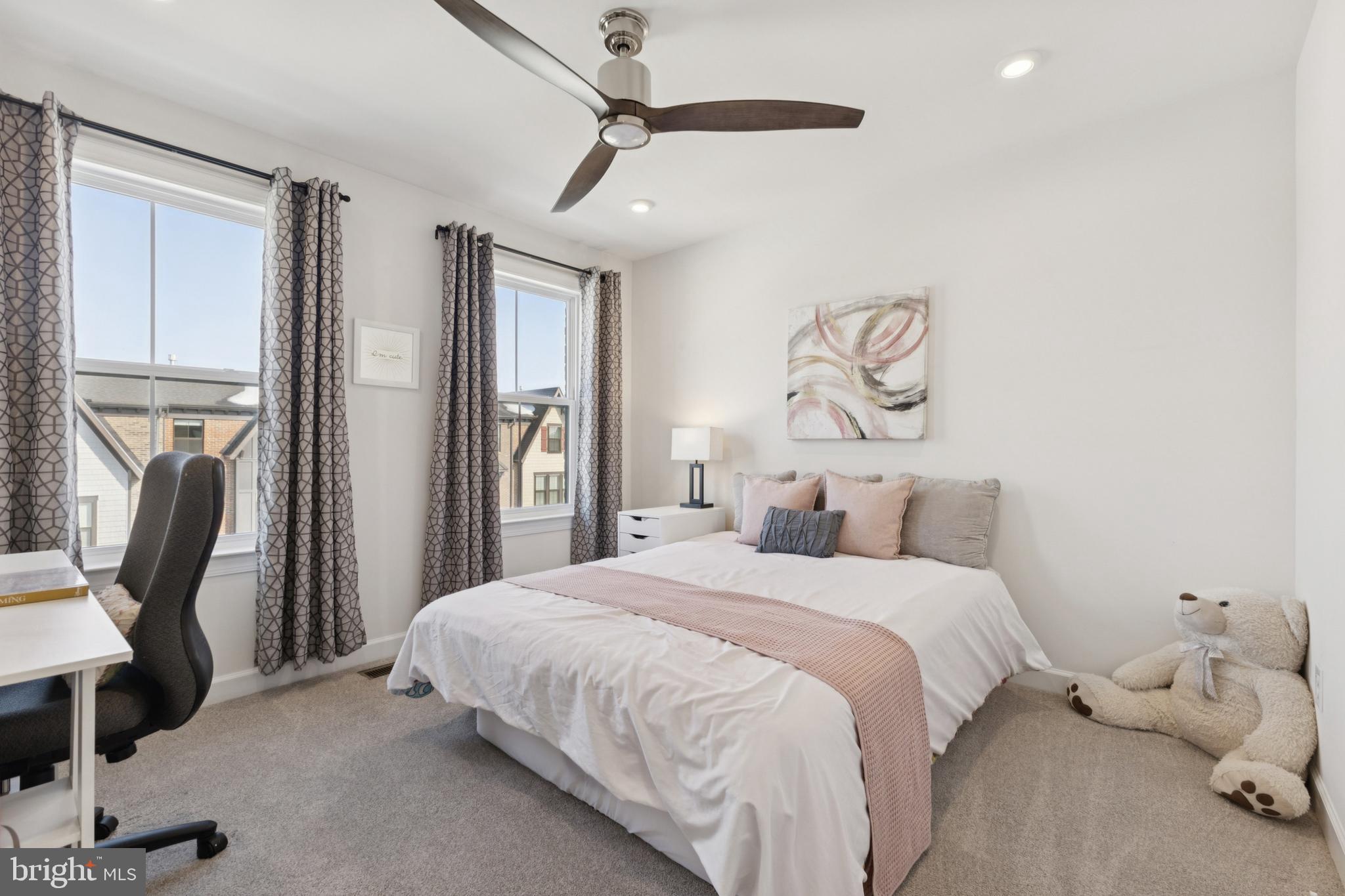 POTOMAC TERRACE - Residential