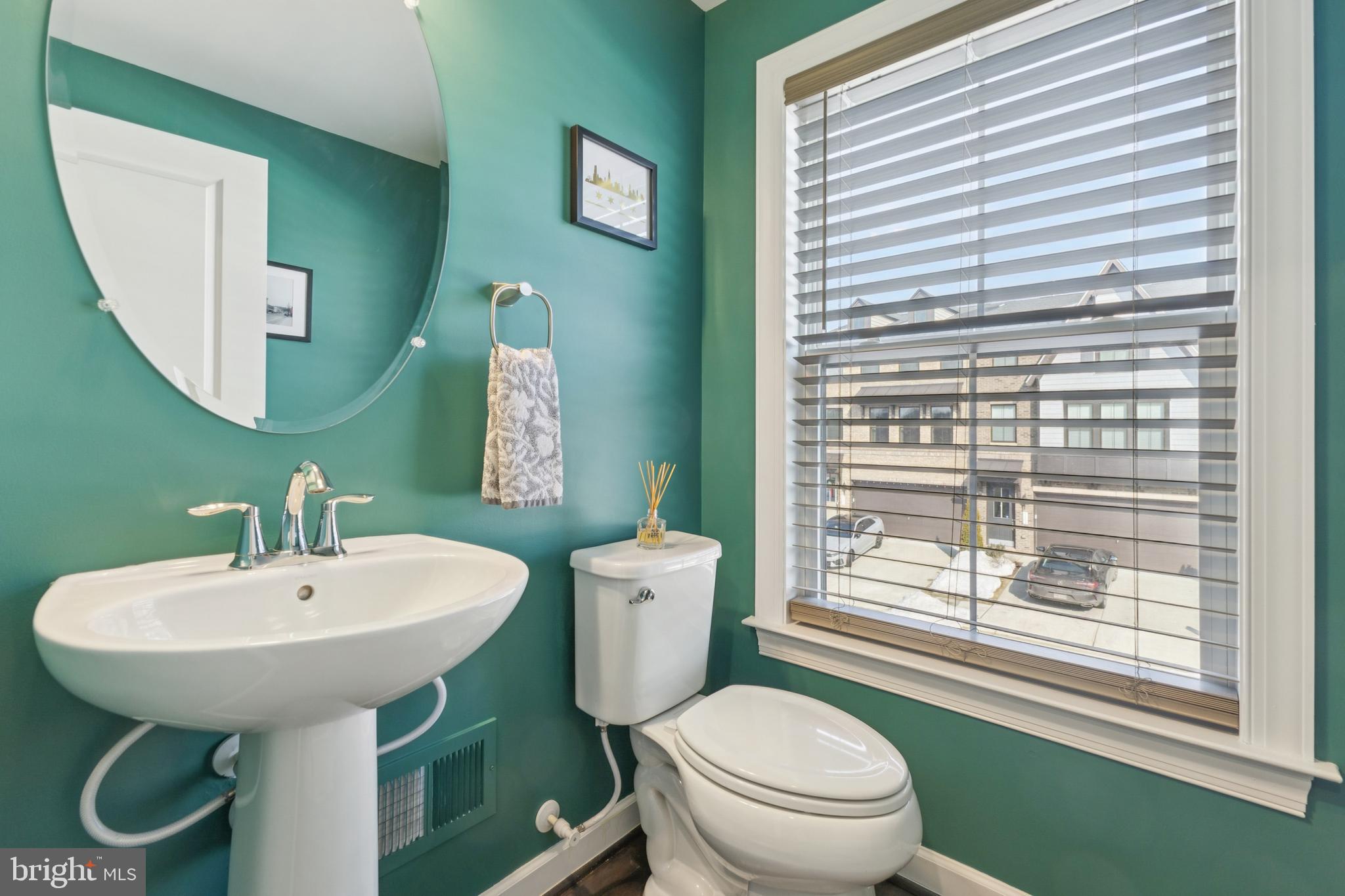 POTOMAC TERRACE - Residential