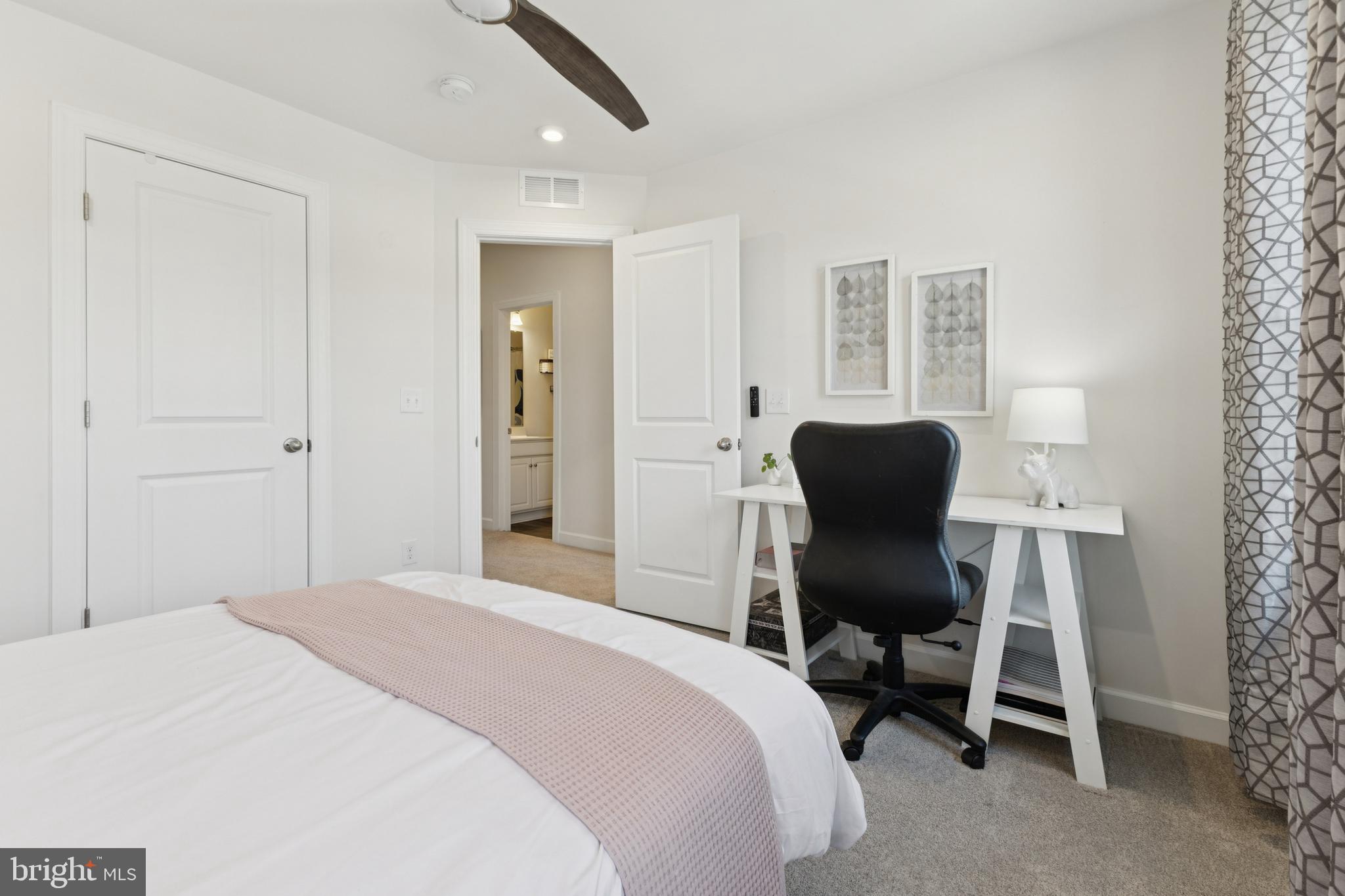 POTOMAC TERRACE - Residential