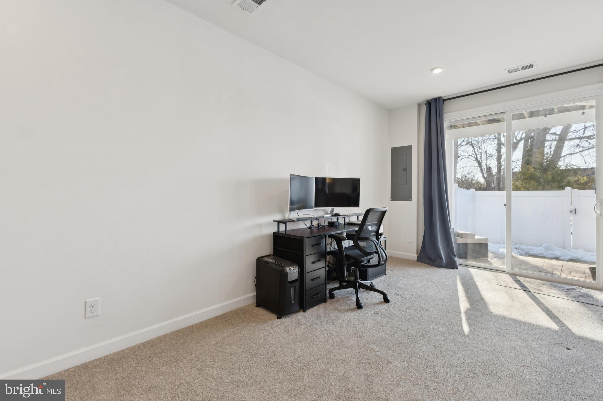 POTOMAC TERRACE - Residential