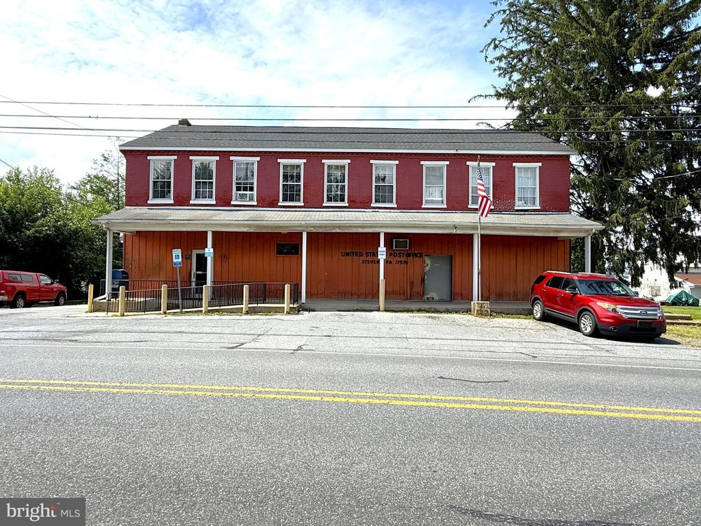 Photo of 8 S Line Road, STEVENS, PA 17578 (MLS # PALA2074336)