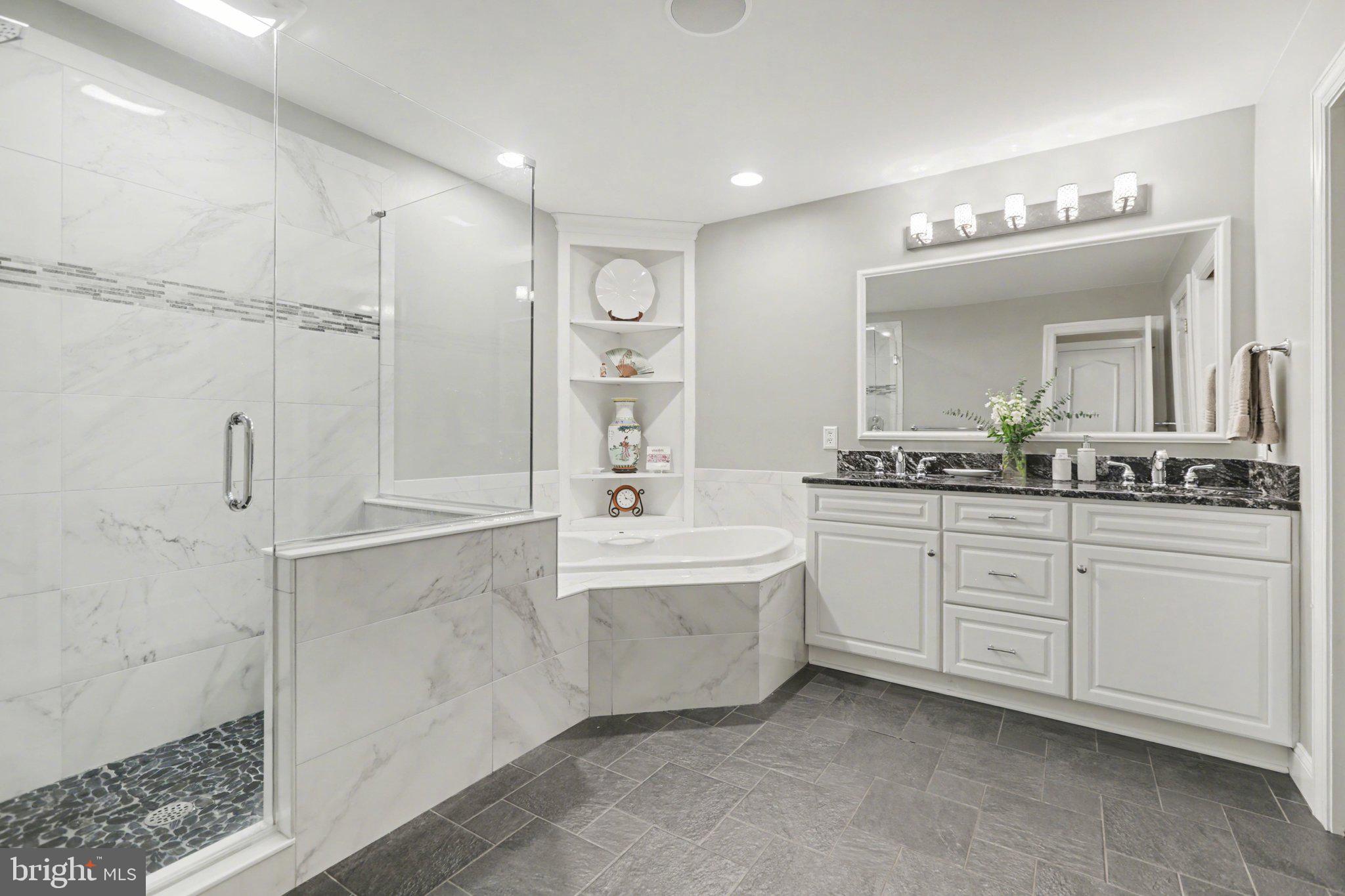 FLORIBUNDA - Residential