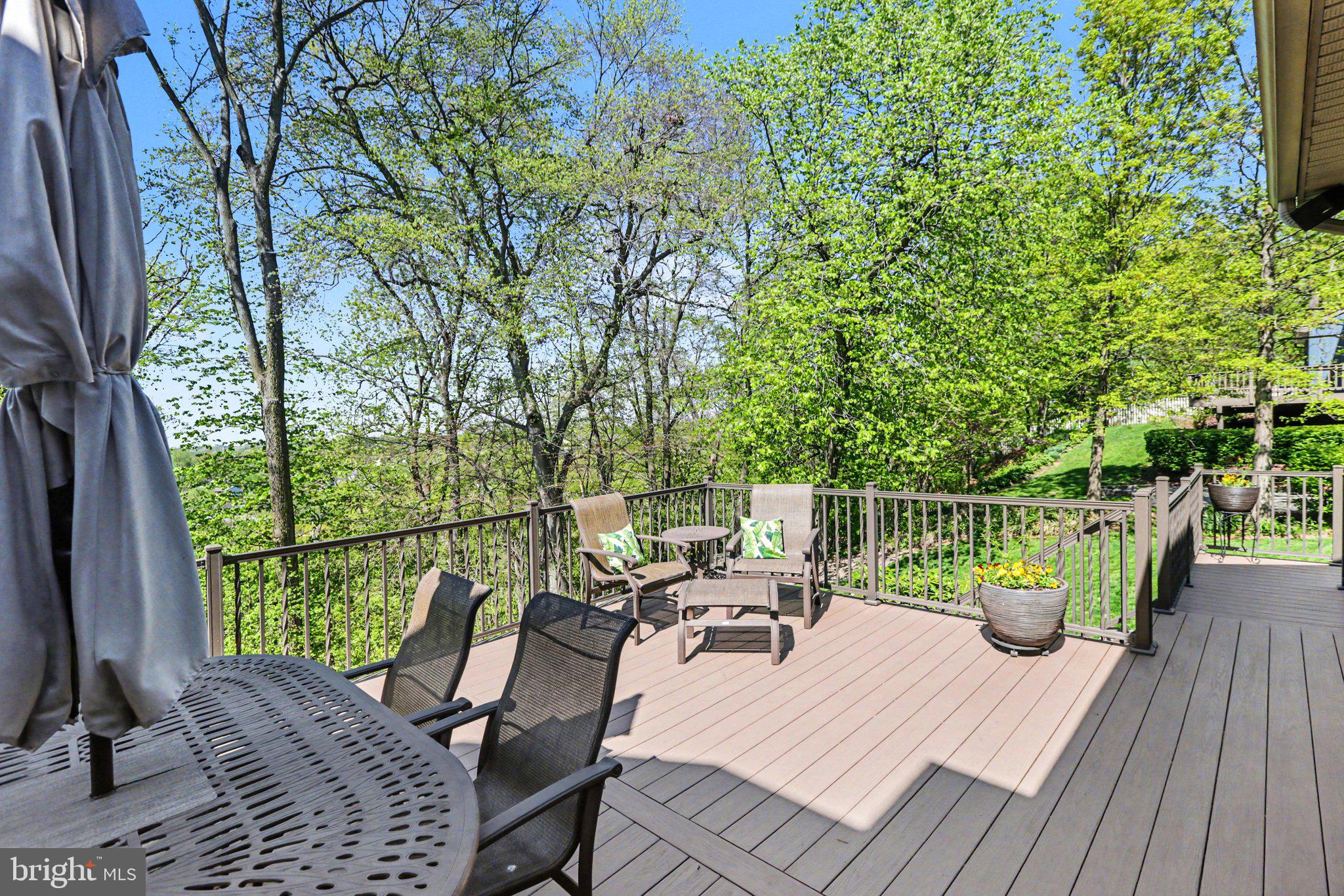 FLORIBUNDA - Residential