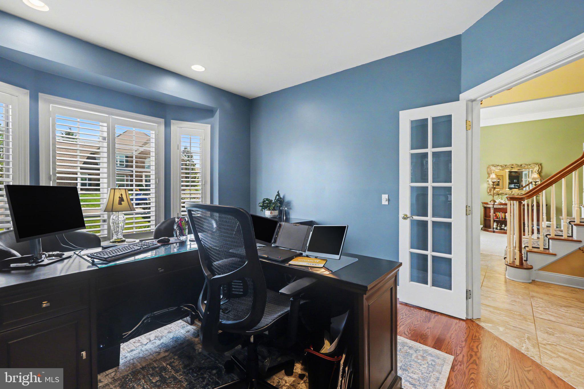 FLORIBUNDA - Residential