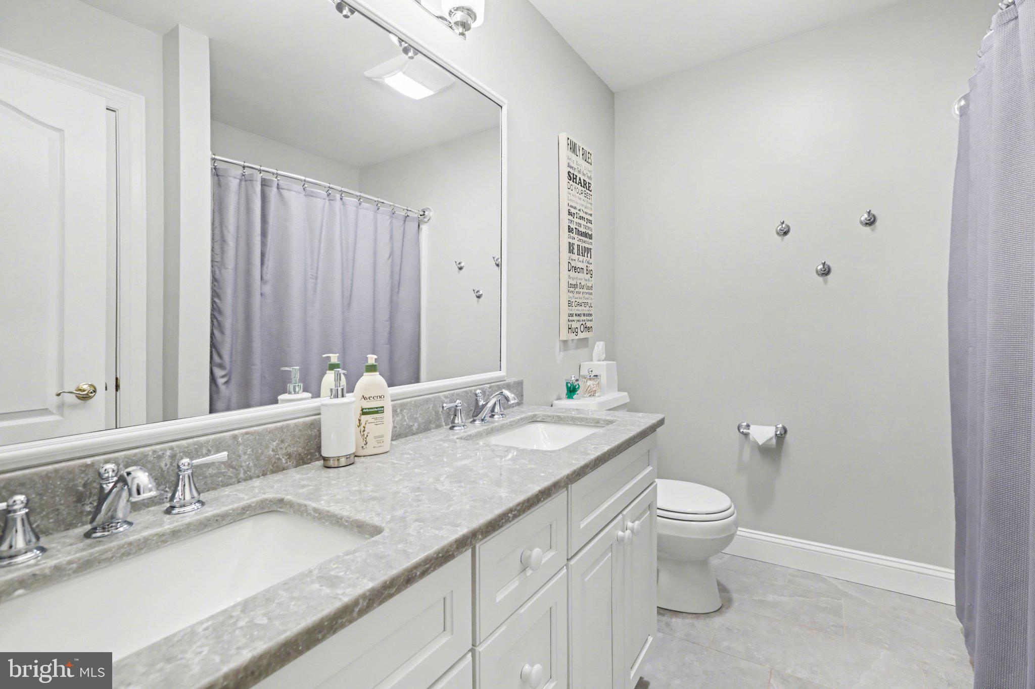 FLORIBUNDA - Residential