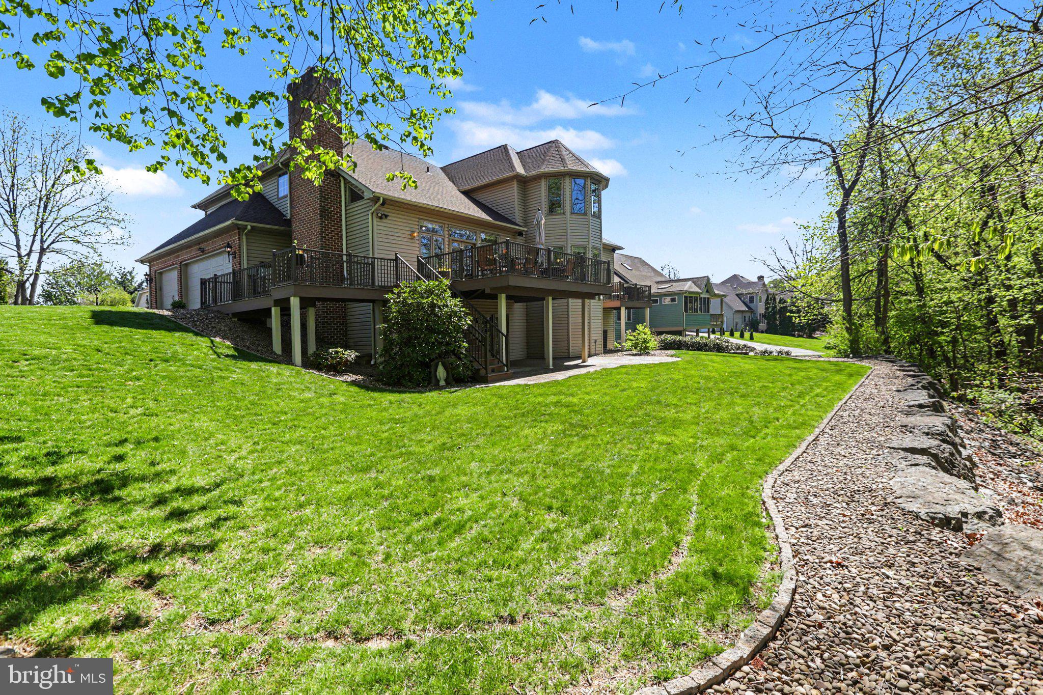 FLORIBUNDA - Residential