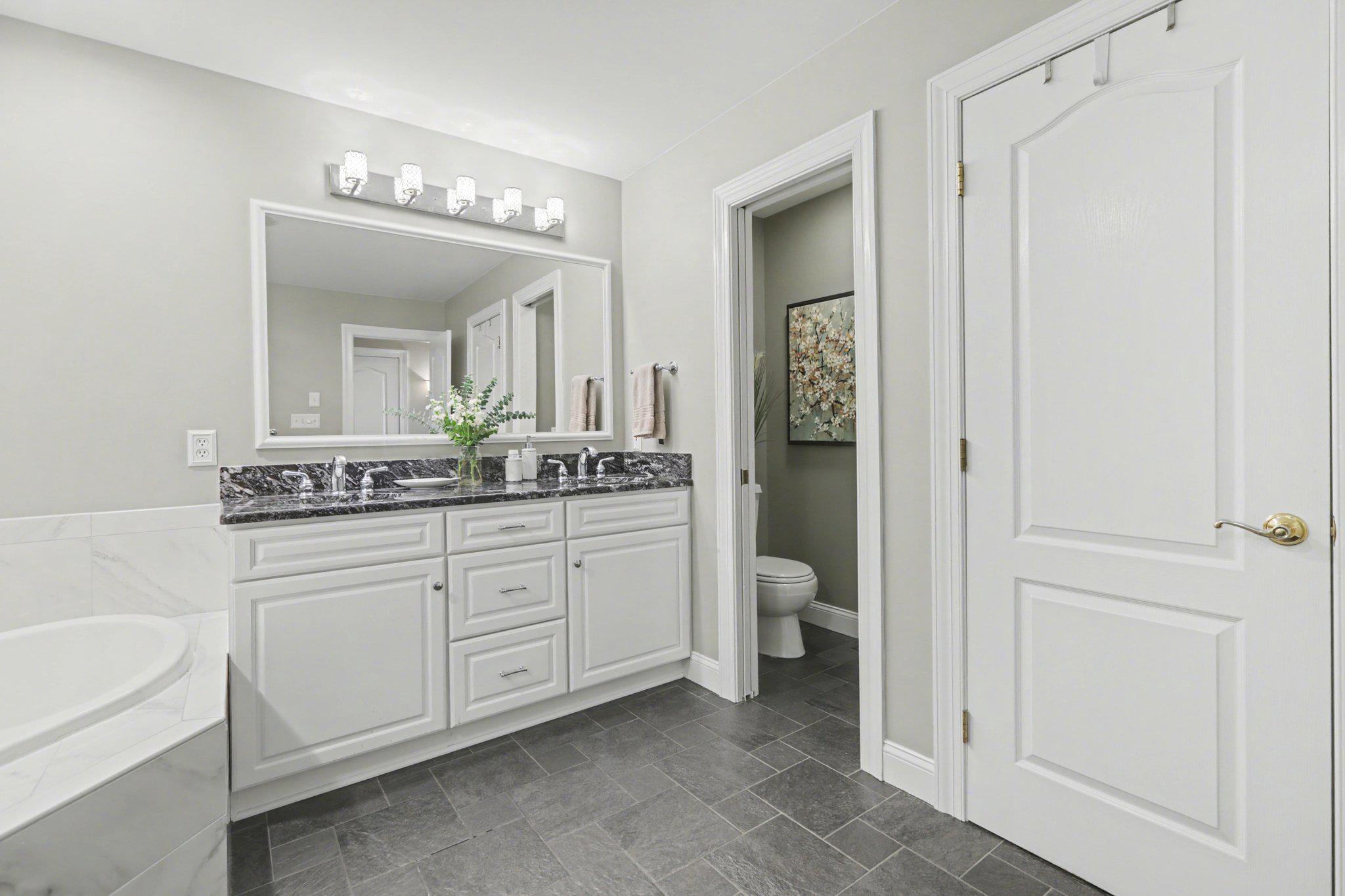 FLORIBUNDA - Residential